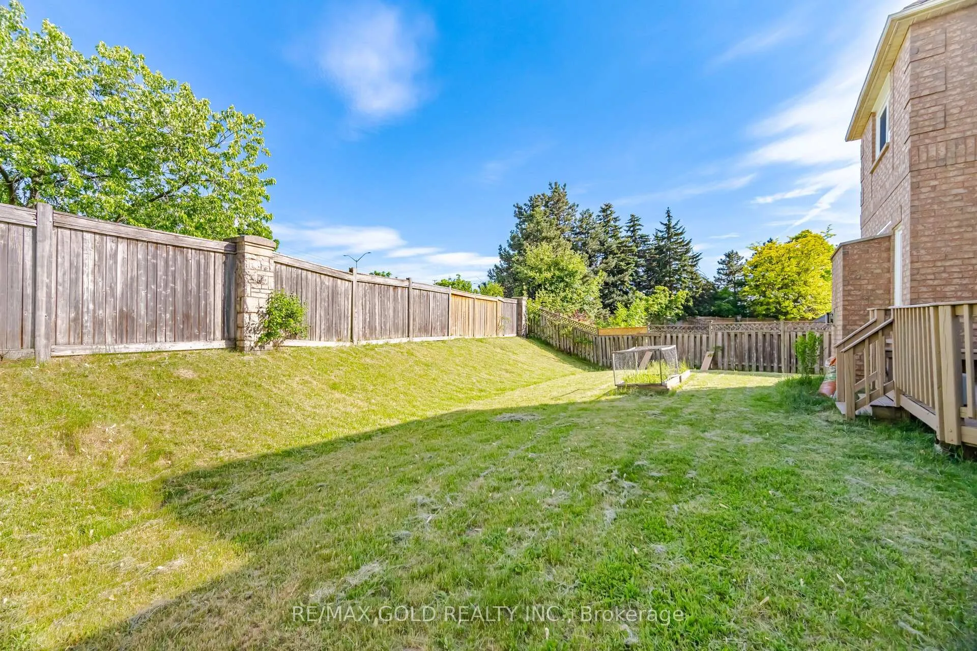 Photo 31 of 10 Inwood Place, Brampton, Sandringham-Wellington — HOMEH