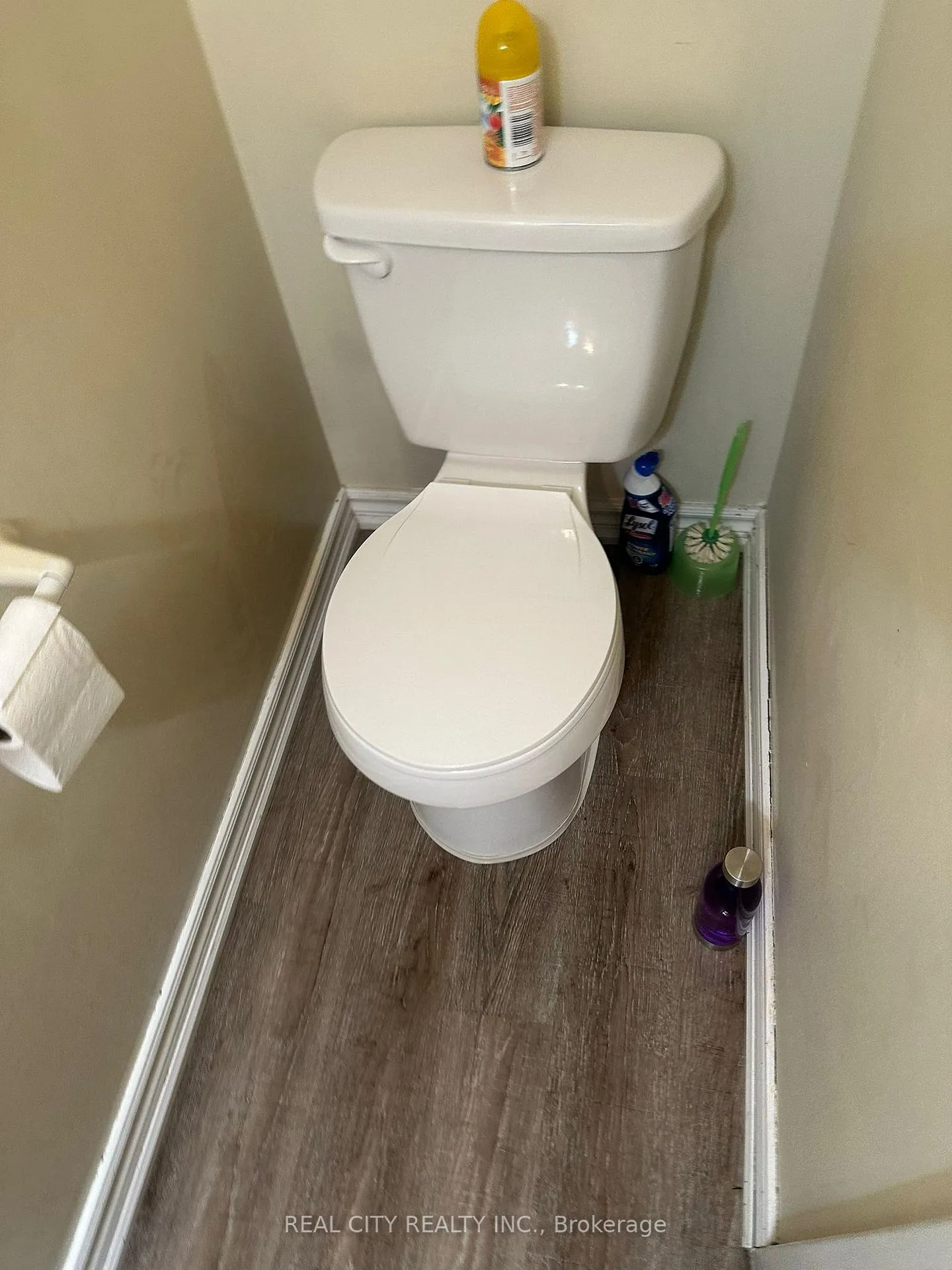 Photo 10 of 2290 Delkus Crescent, Mississauga, Cooksville — HOMEH