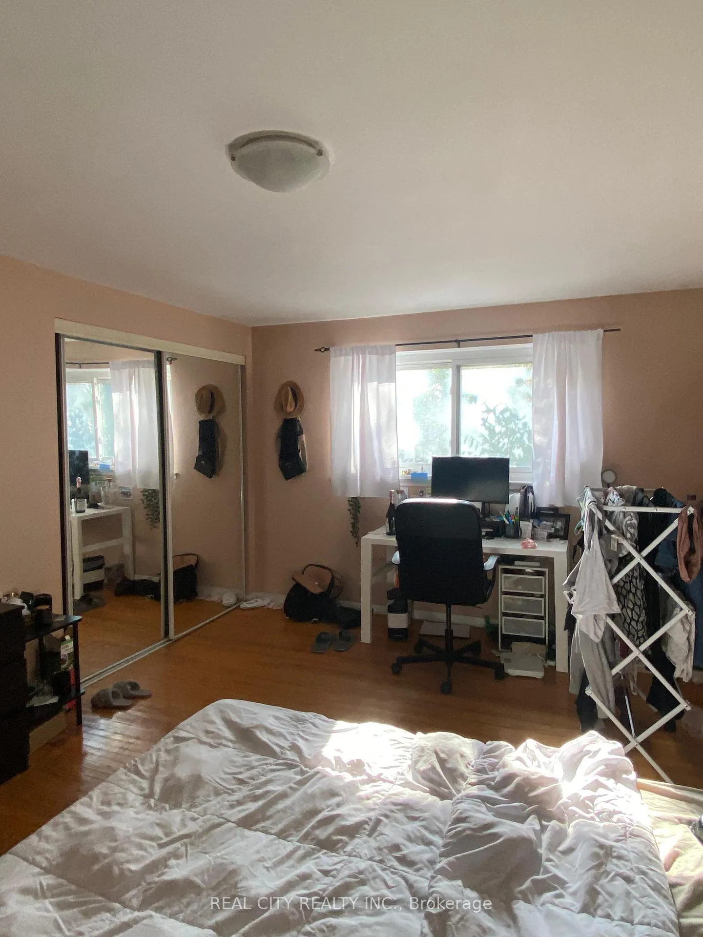 Photo 15 of 2290 Delkus Crescent, Mississauga, Cooksville — HOMEH