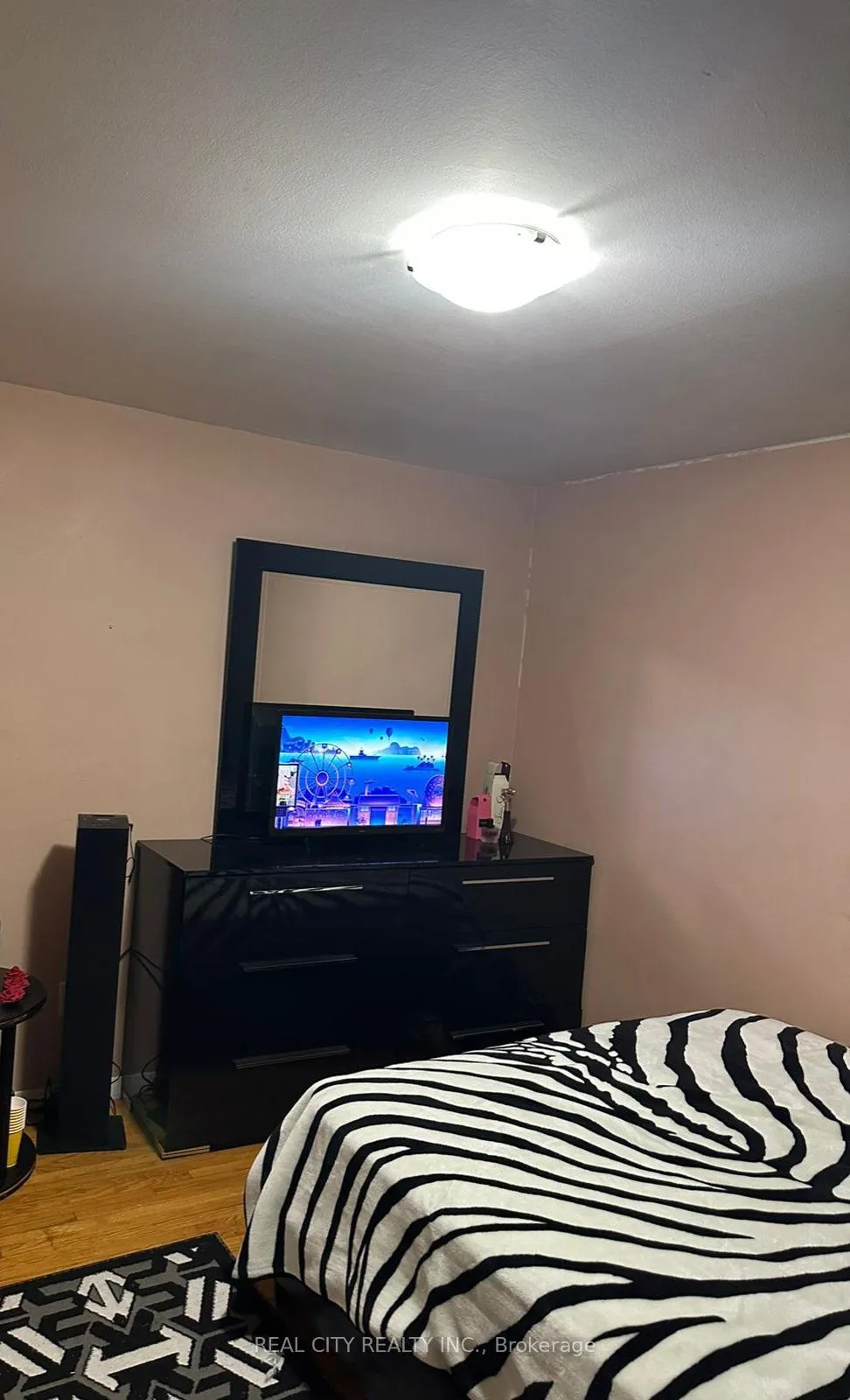 Photo 17 of 2290 Delkus Crescent, Mississauga, Cooksville — HOMEH