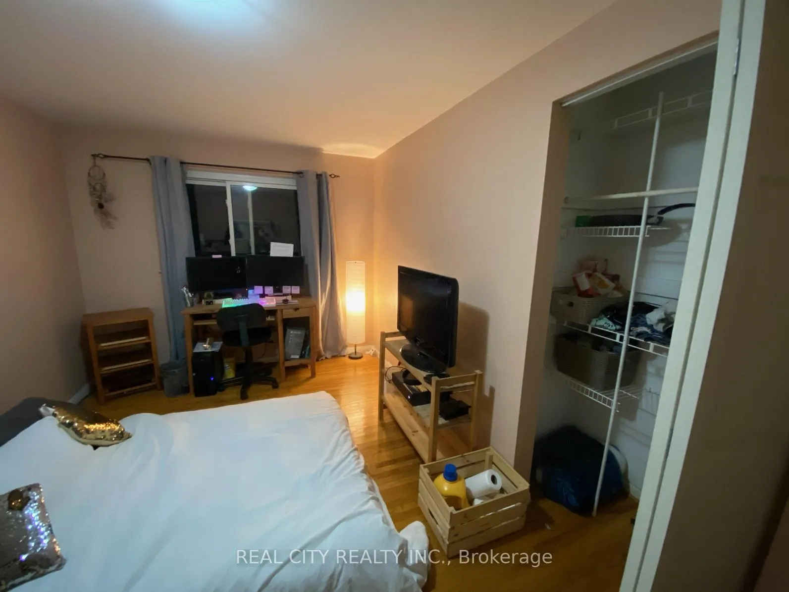 Photo 18 of 2290 Delkus Crescent, Mississauga, Cooksville — HOMEH