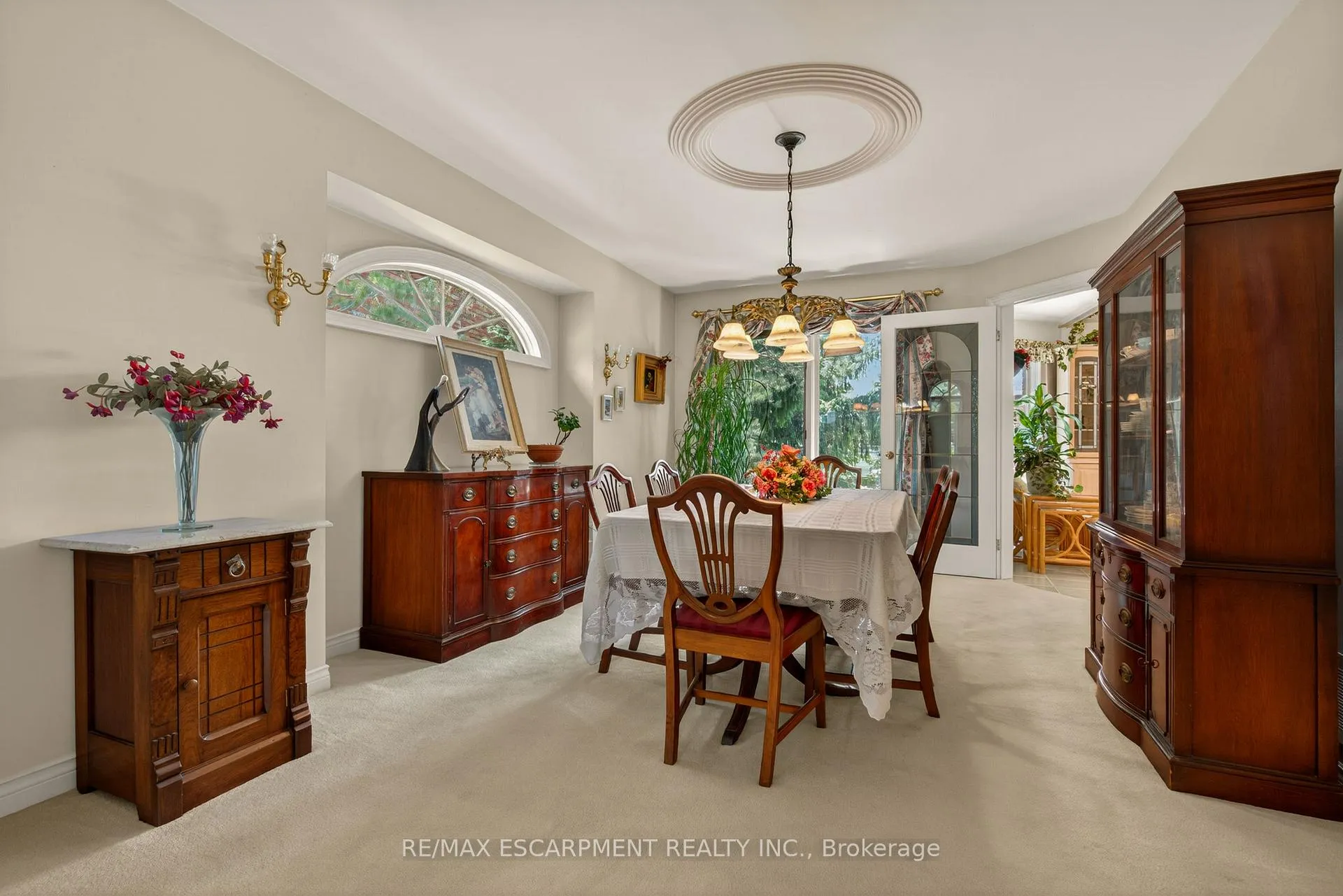 Photo 9 of 21 Fern Avenue, Hamilton, Waterdown — HOMEH