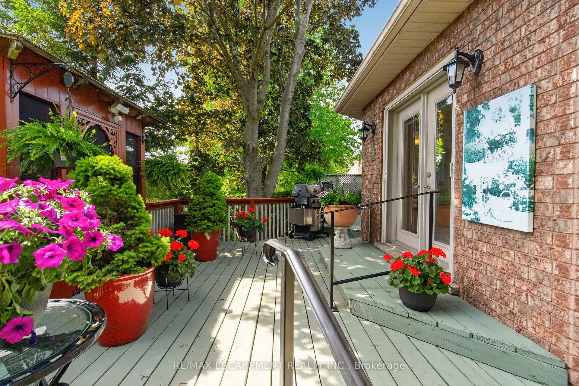 Photo 31 of 21 Fern Avenue, Hamilton, Waterdown — HOMEH