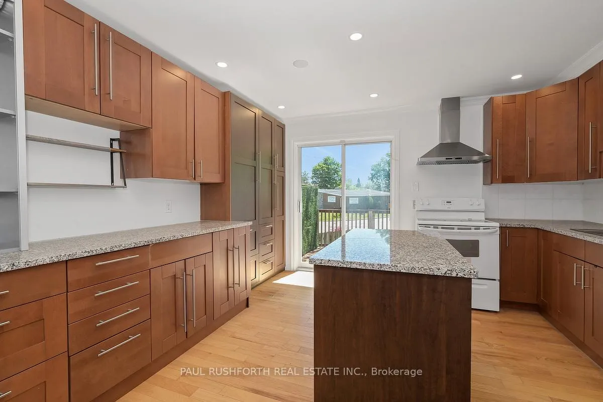 Photo 15 of Unit 18, 2828 Richmond Road, Ottawa, Fairfield Heights — HOMEH