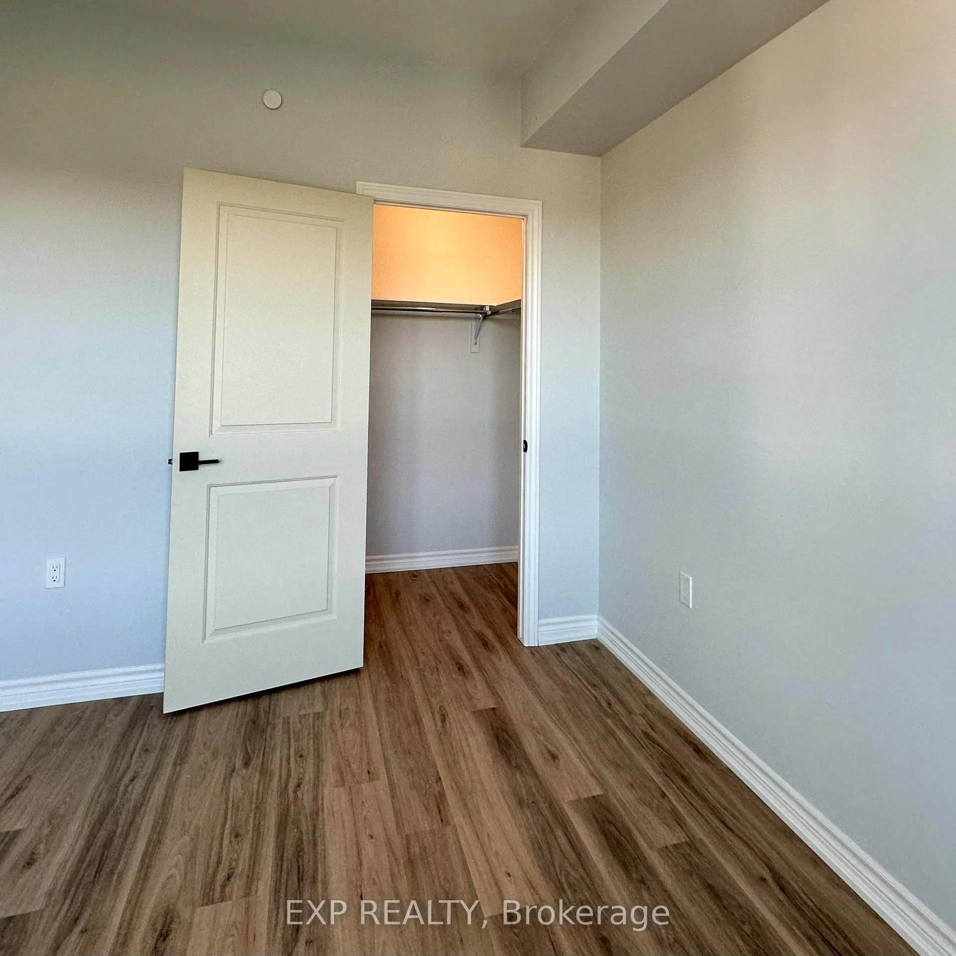Photo 15 of Unit 604, 1350 Hemlock Road, Ottawa, CFB Rockcliffe and Area — HOMEH