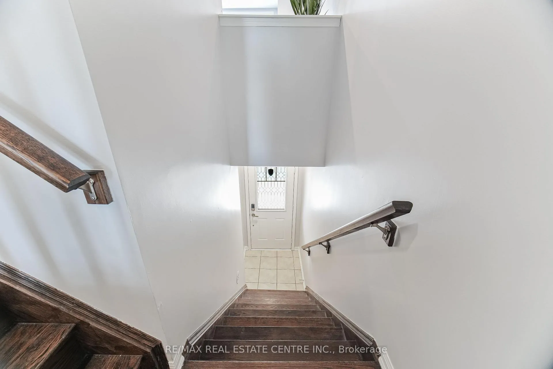 Photo 4 of Unit 64, 6020 Derry Road W, Milton, Harrison — HOMEH