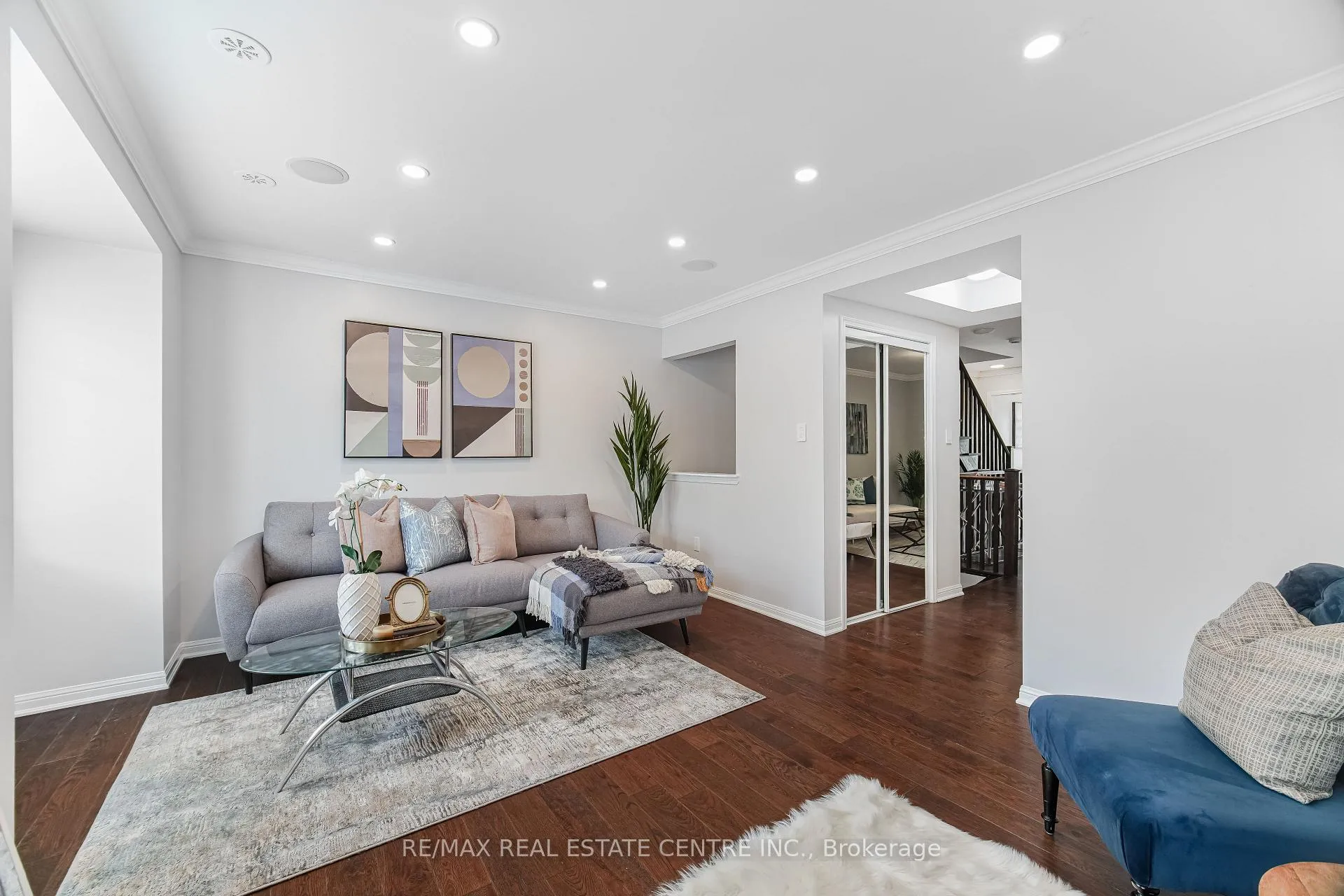Photo 7 of Unit 64, 6020 Derry Road W, Milton, Harrison — HOMEH