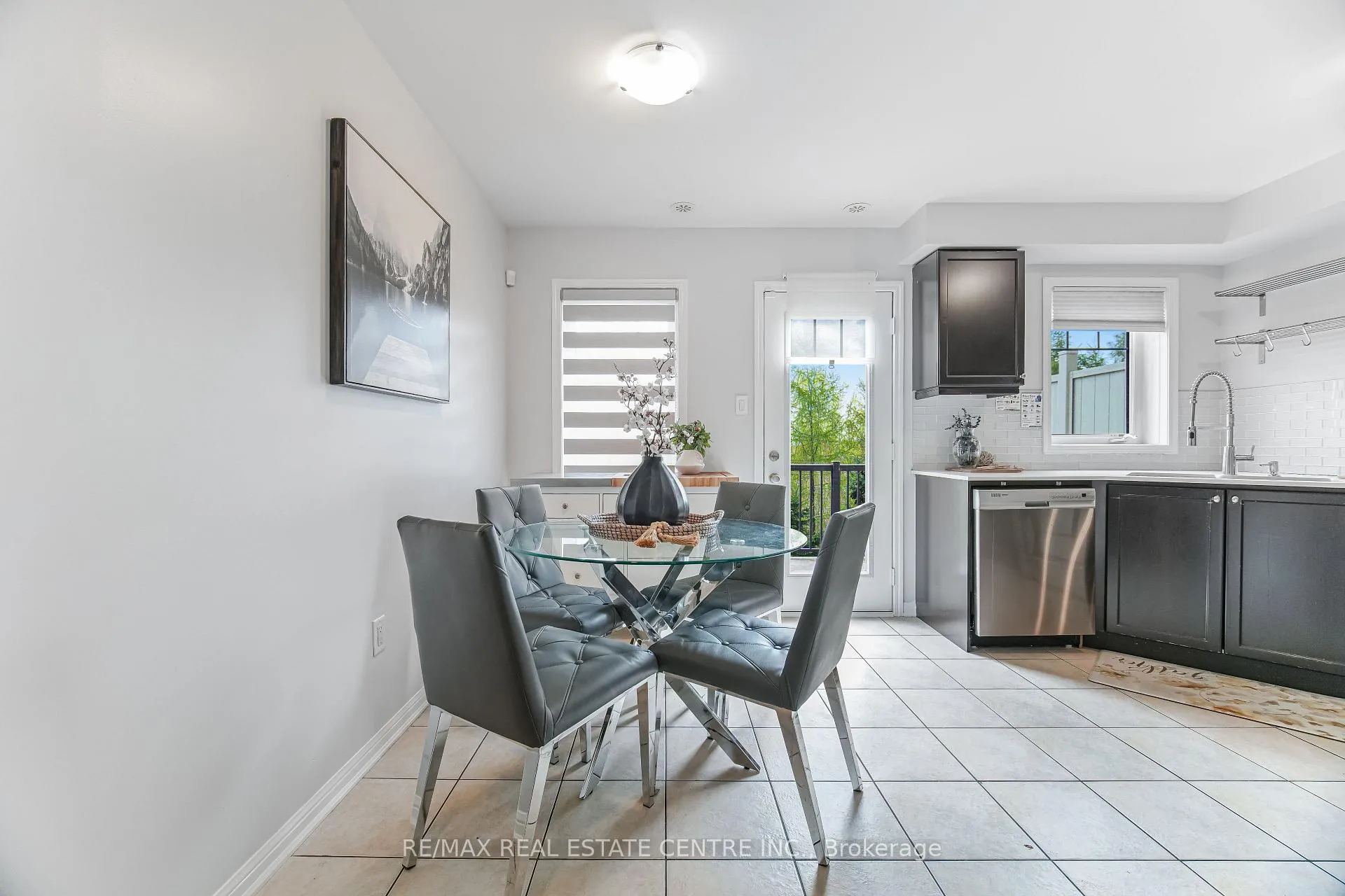Photo 15 of Unit 64, 6020 Derry Road W, Milton, Harrison — HOMEH