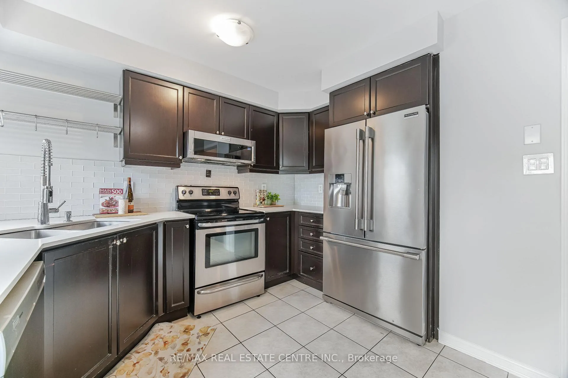 Photo 19 of Unit 64, 6020 Derry Road W, Milton, Harrison — HOMEH