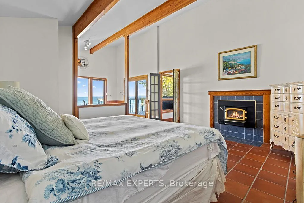 Photo 14 of 341 Cedar Avenue, Meaford — HOMEH
