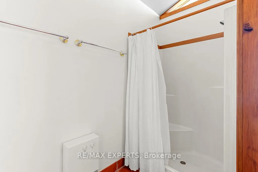 Photo 17 of 341 Cedar Avenue, Meaford — HOMEH