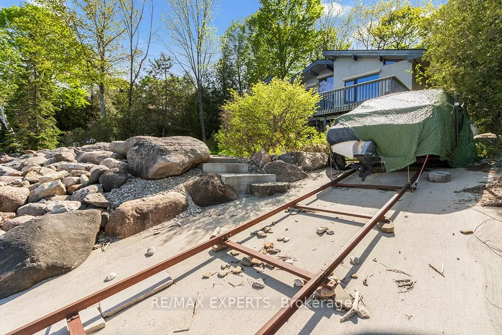 Photo 41 of 341 Cedar Avenue, Meaford — HOMEH