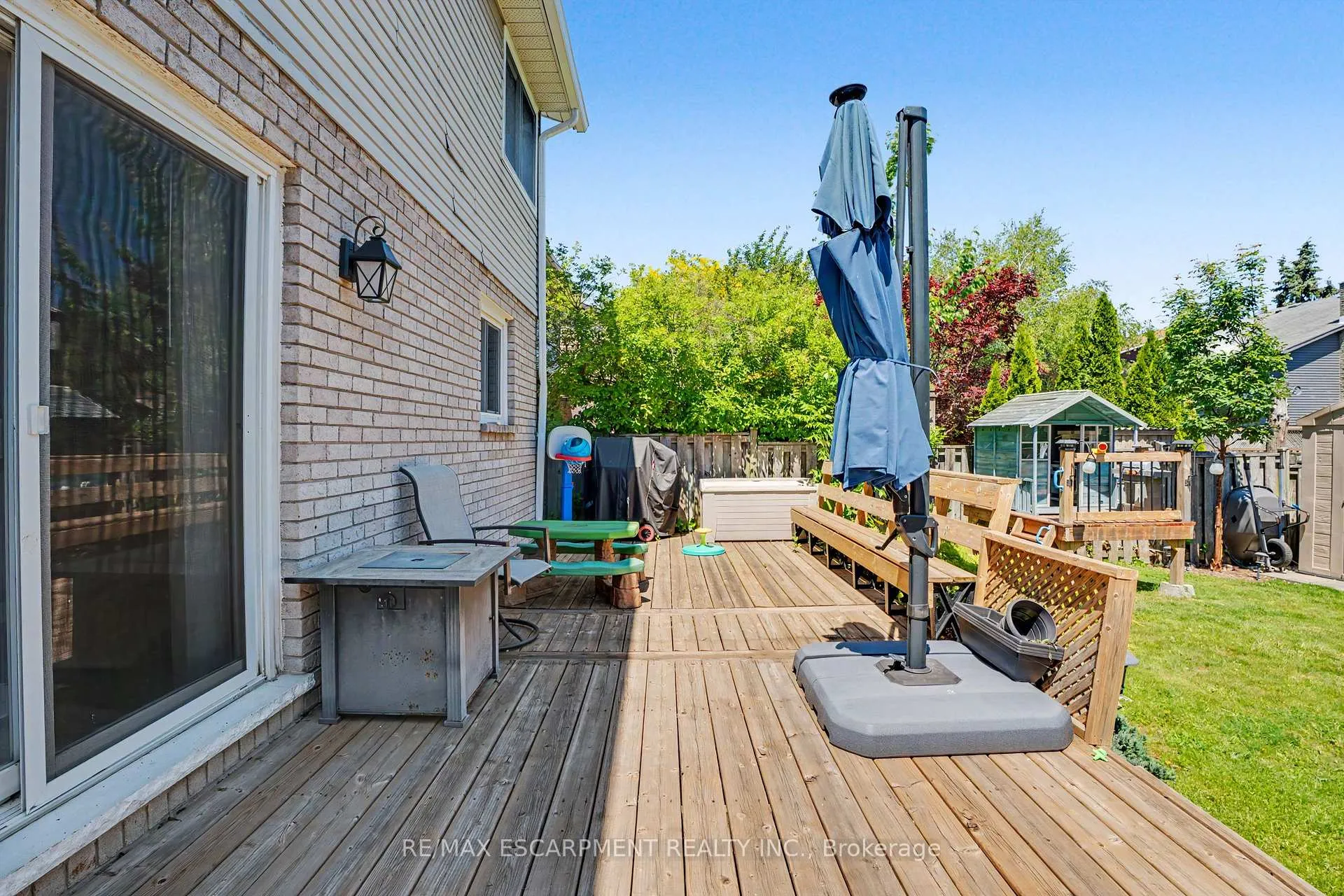 Photo 33 of 7 Rembrandt Drive, Grimsby, Grimsby Beach — HOMEH