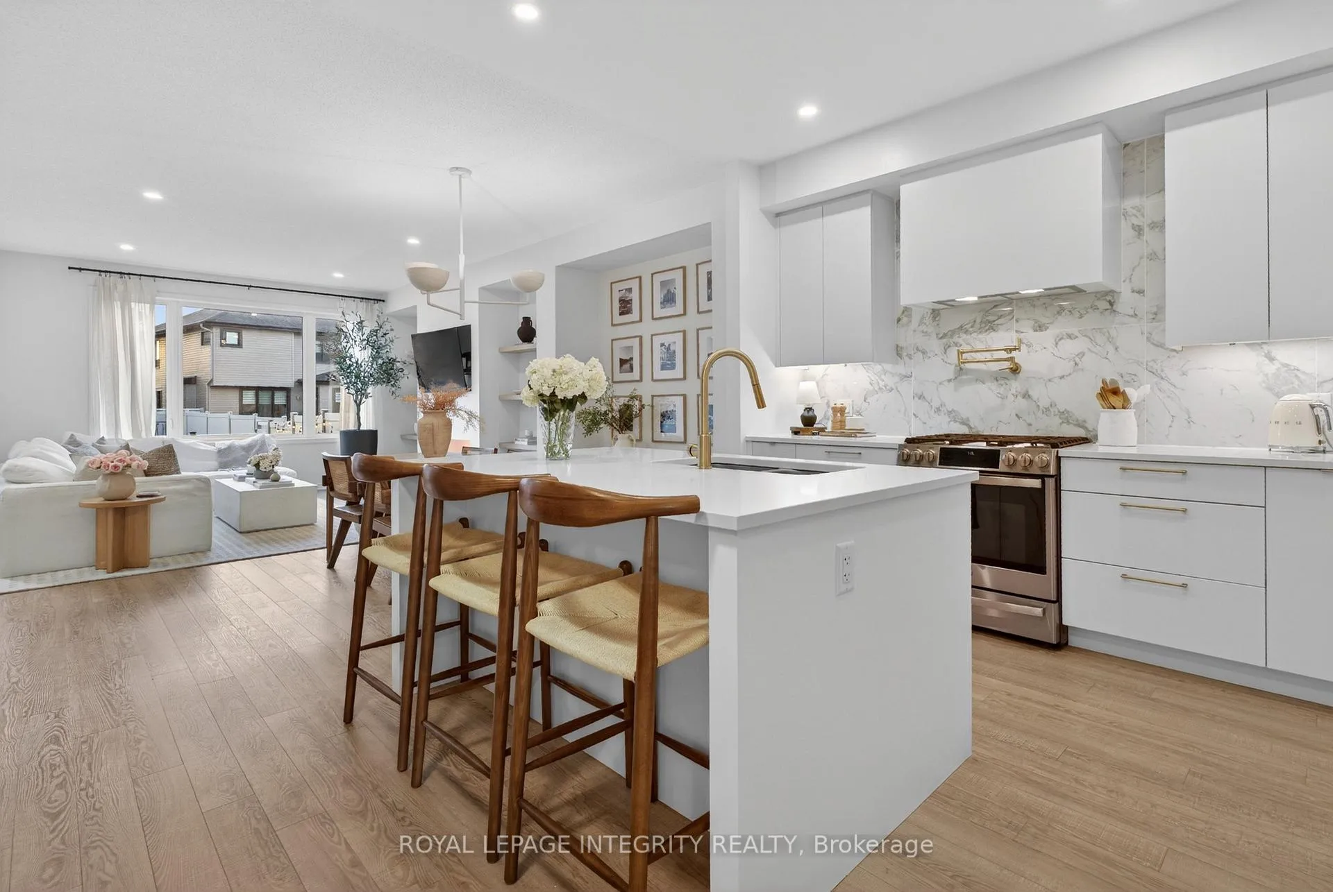 Photo 6 of 357 Cope Drive, Ottawa, Kanata - Emerald Meadows/Trailwest — HOMEH