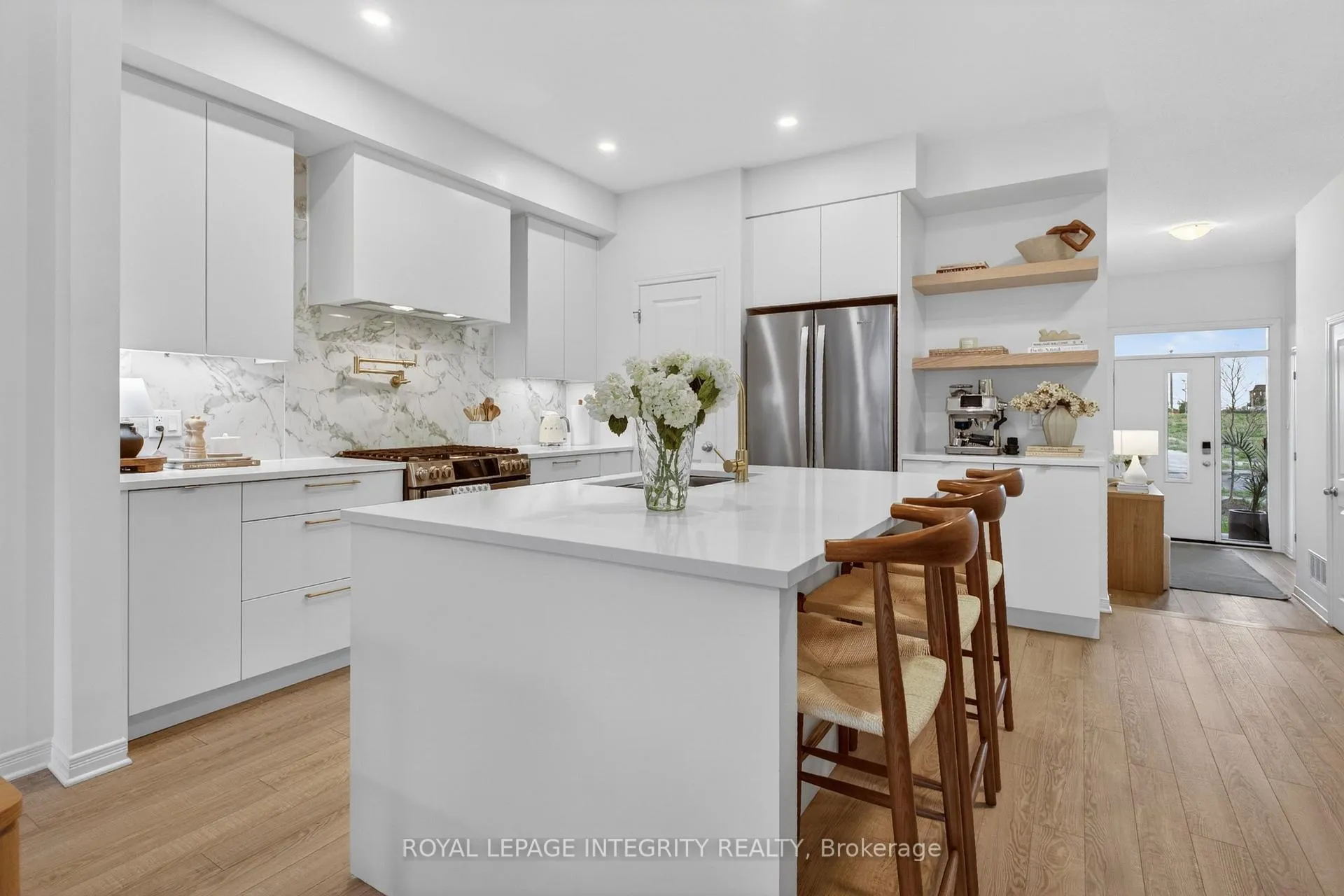 Photo 8 of 357 Cope Drive, Ottawa, Kanata - Emerald Meadows/Trailwest — HOMEH