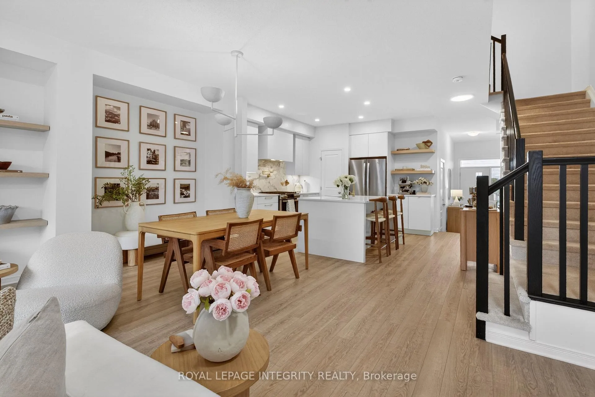 Photo 13 of 357 Cope Drive, Ottawa, Kanata - Emerald Meadows/Trailwest — HOMEH