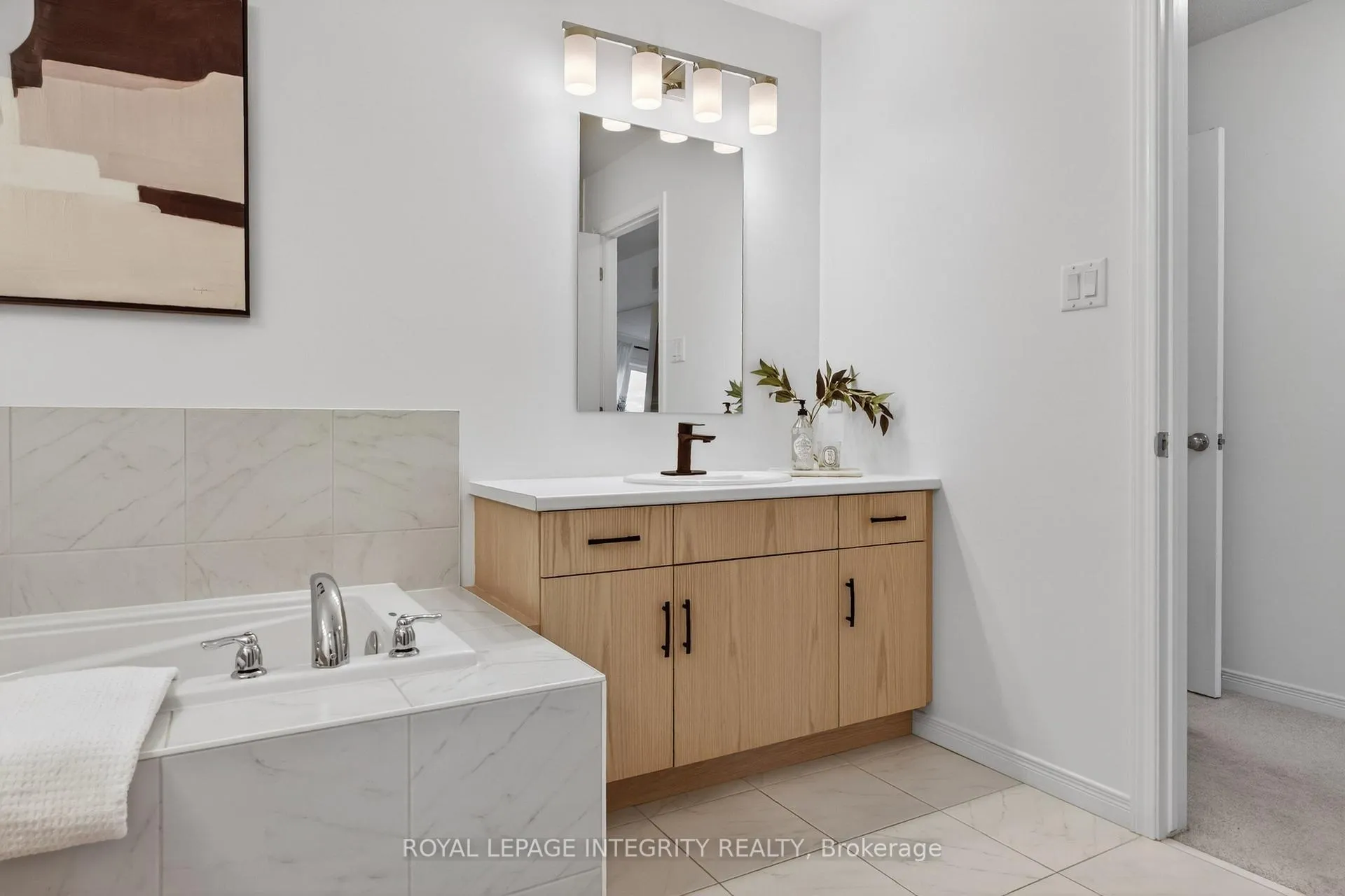 Photo 20 of 357 Cope Drive, Ottawa, Kanata - Emerald Meadows/Trailwest — HOMEH