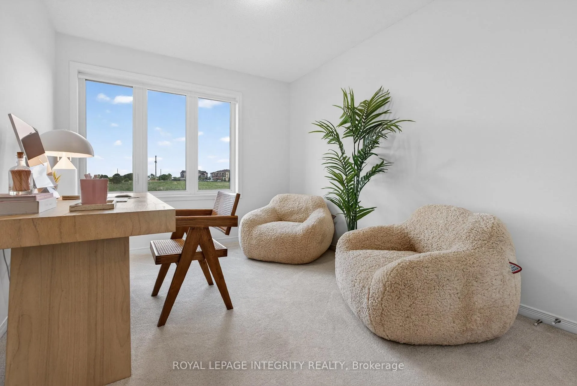 Photo 23 of 357 Cope Drive, Ottawa, Kanata - Emerald Meadows/Trailwest — HOMEH