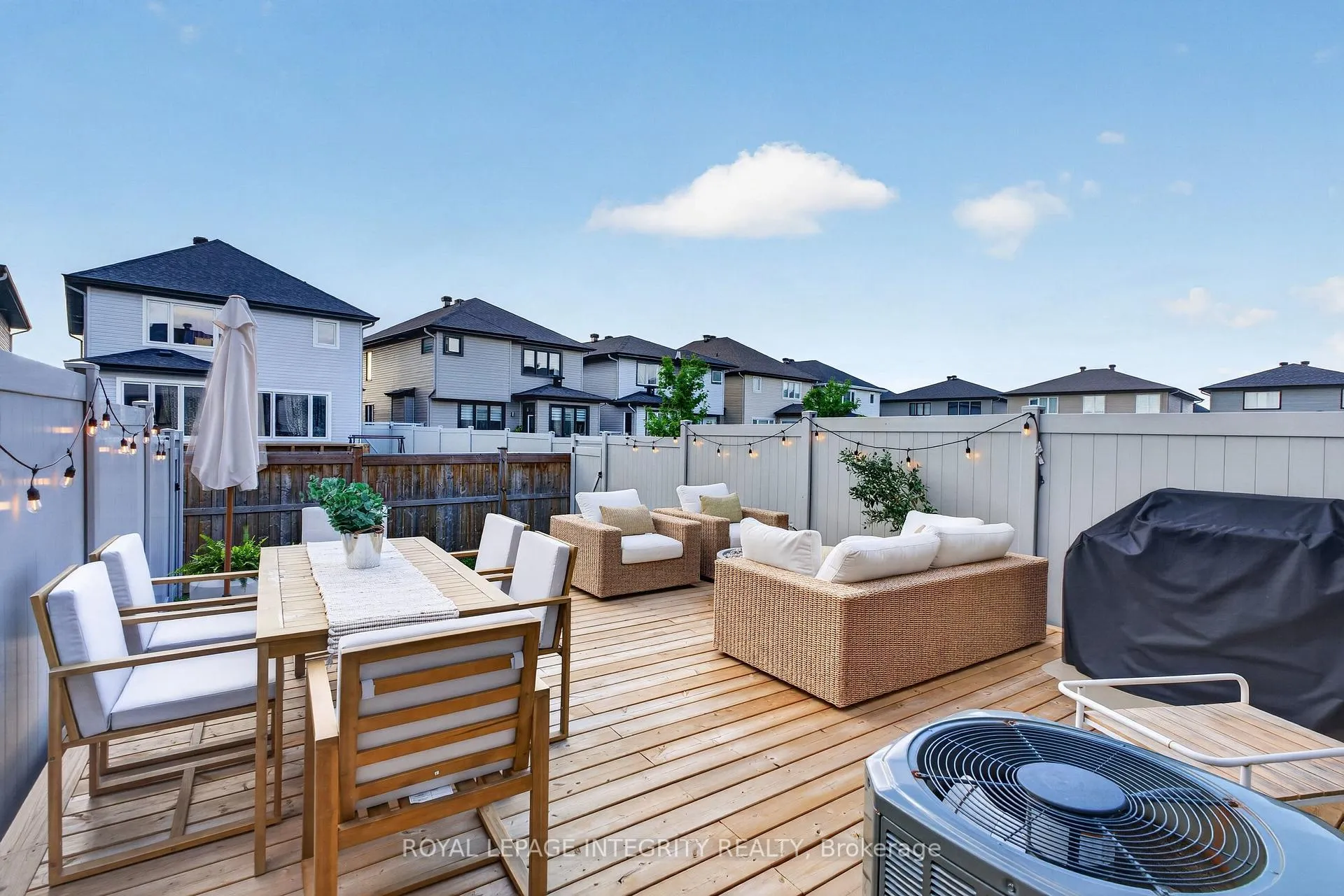 Photo 34 of 357 Cope Drive, Ottawa, Kanata - Emerald Meadows/Trailwest — HOMEH