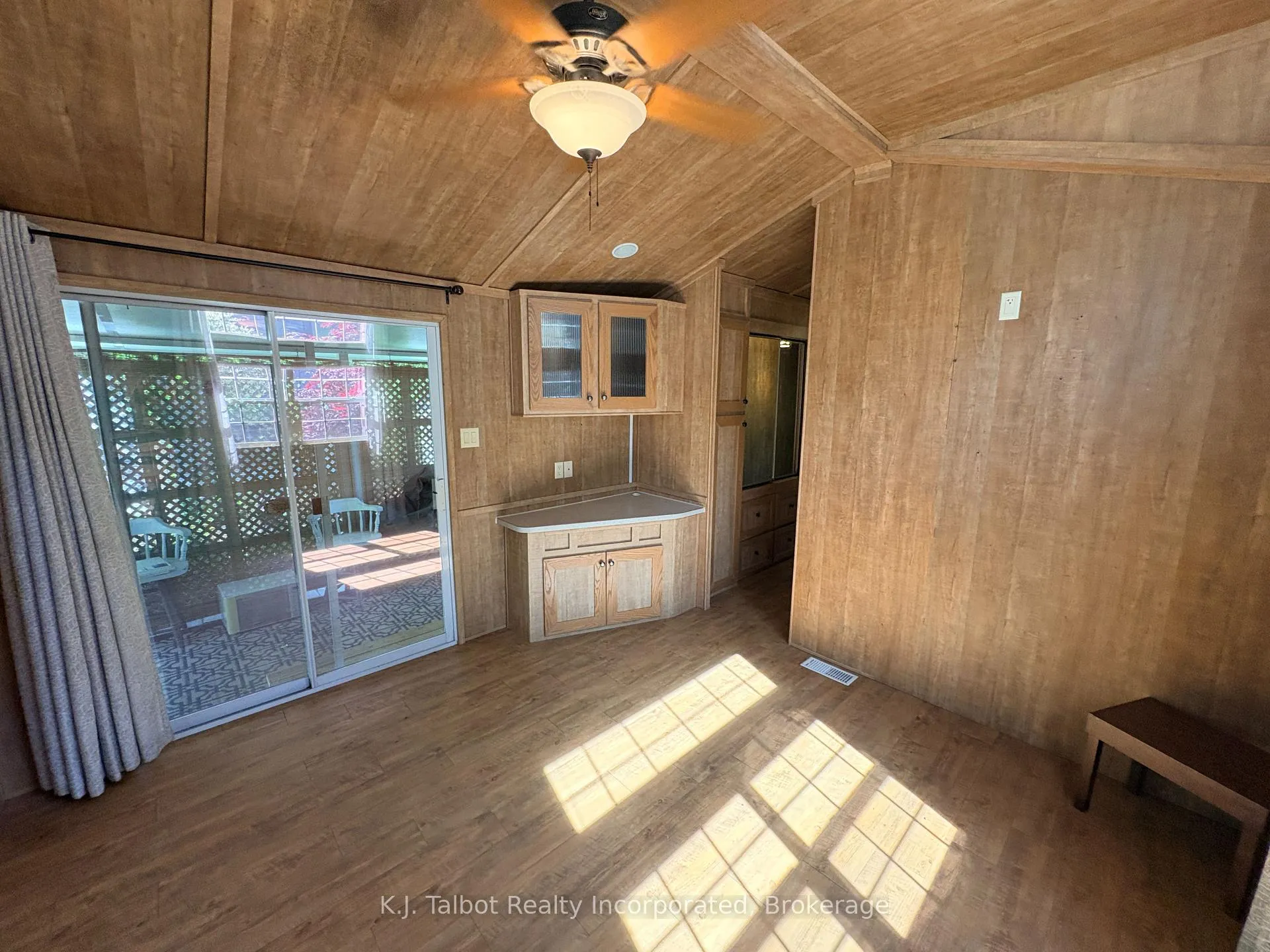 Photo 5 of Unit #28 Rowan Rd., 77307 Bluewater Highway, Bluewater, Bayfield — HOMEH