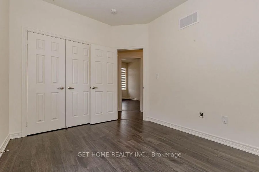 Photo 29 of 20 Silver Meadow Gardens, Hamilton, Waterdown — HOMEH