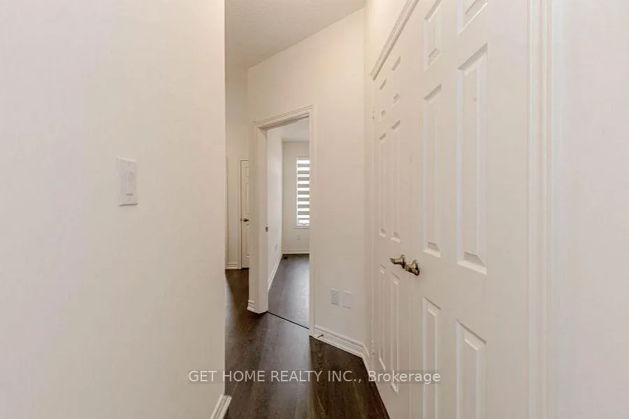 Photo 30 of 20 Silver Meadow Gardens, Hamilton, Waterdown — HOMEH