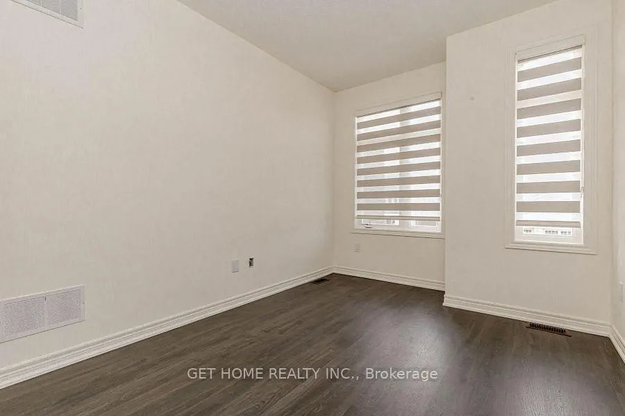 Photo 31 of 20 Silver Meadow Gardens, Hamilton, Waterdown — HOMEH