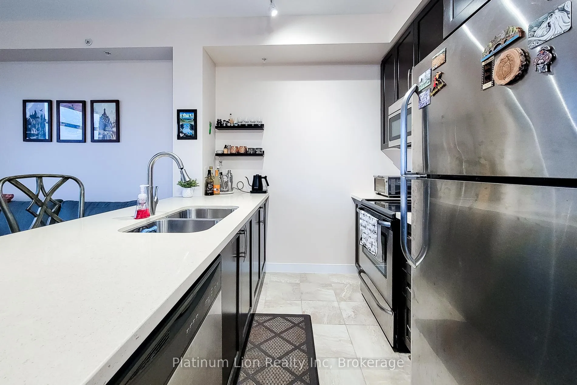 Photo 5 of Unit 703, 85 Robinson Street, Hamilton, Durand — HOMEH