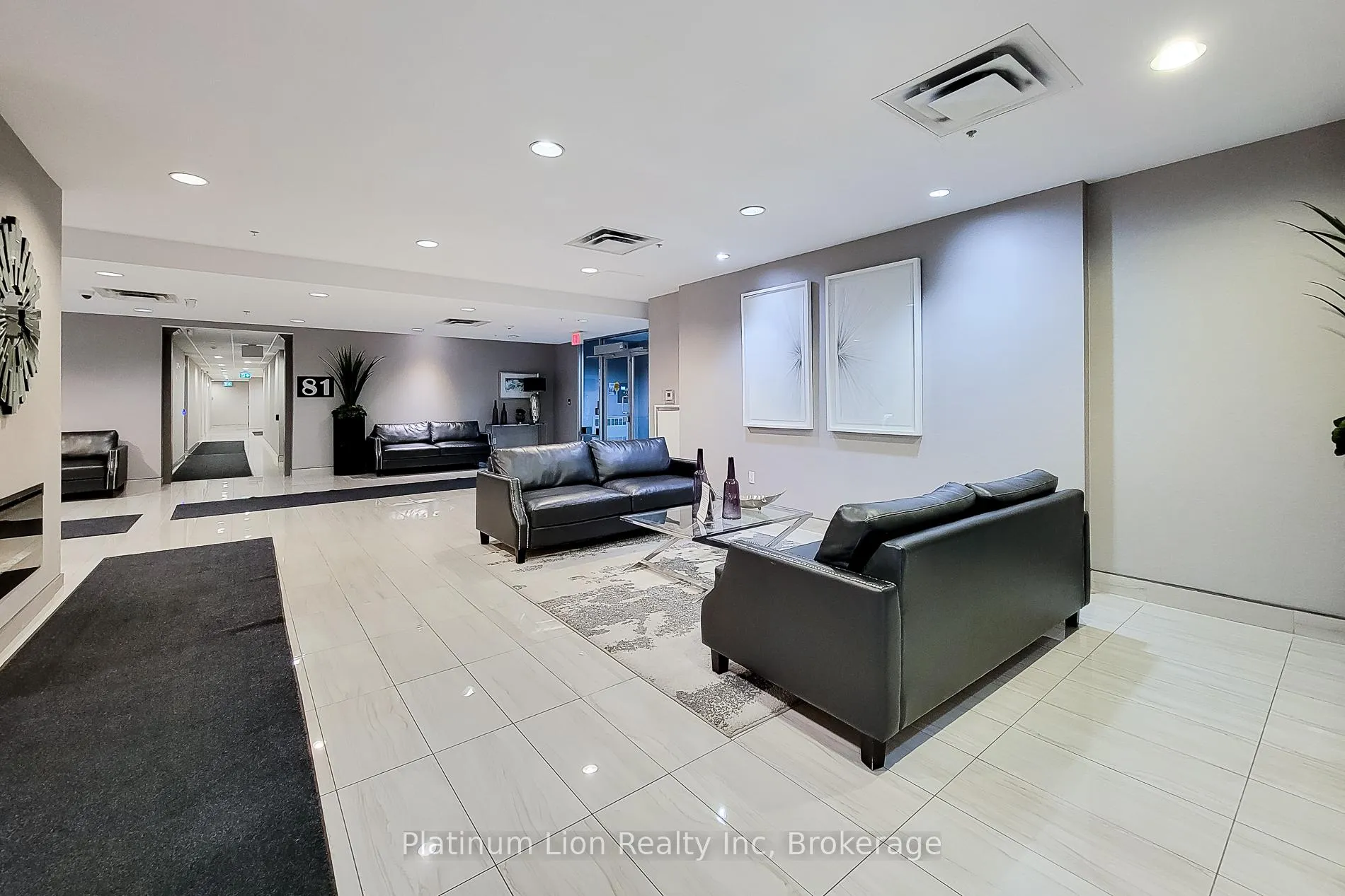 Photo 21 of Unit 703, 85 Robinson Street, Hamilton, Durand — HOMEH