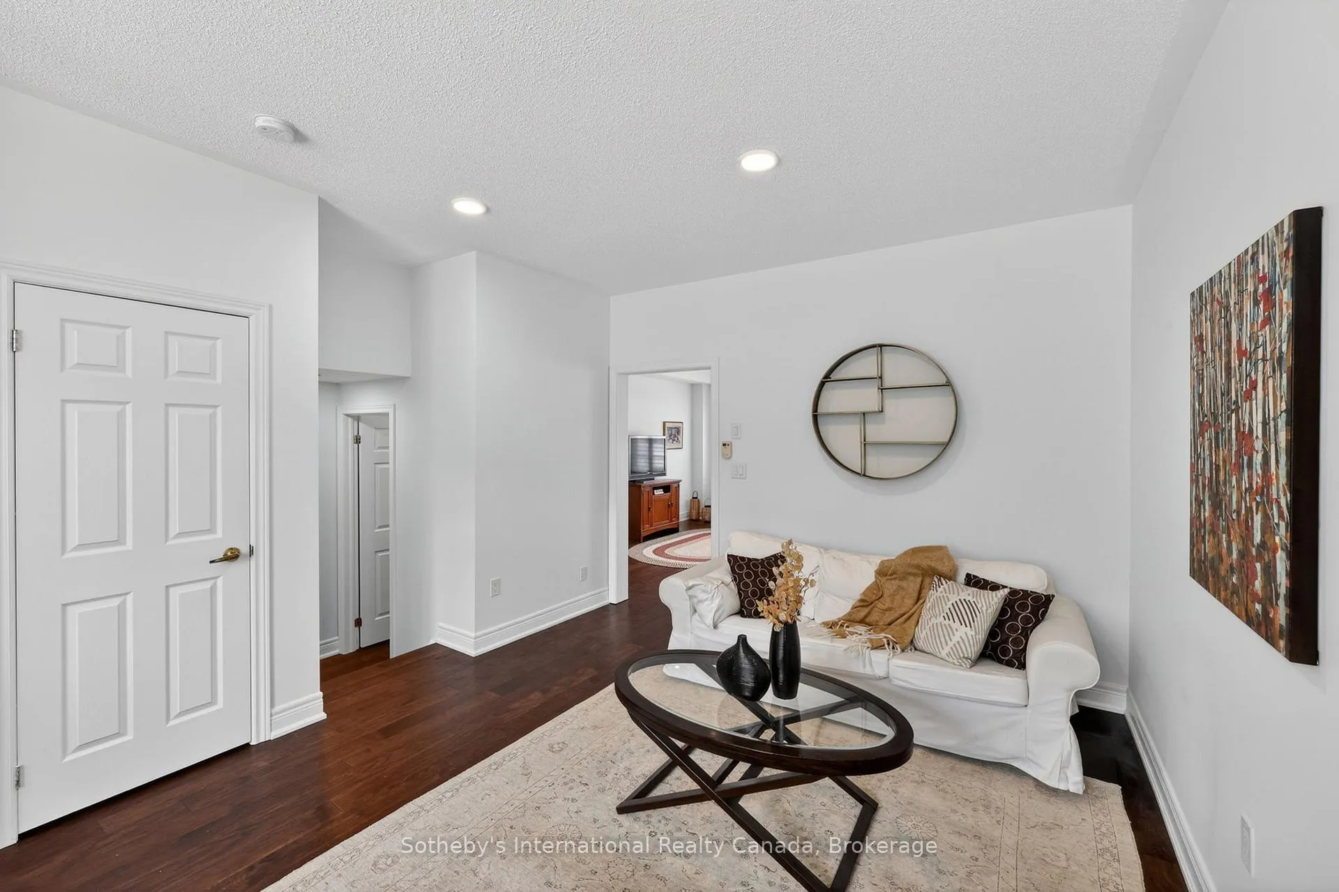 Photo 8 of 25 North Maple Street, Collingwood — HOMEH