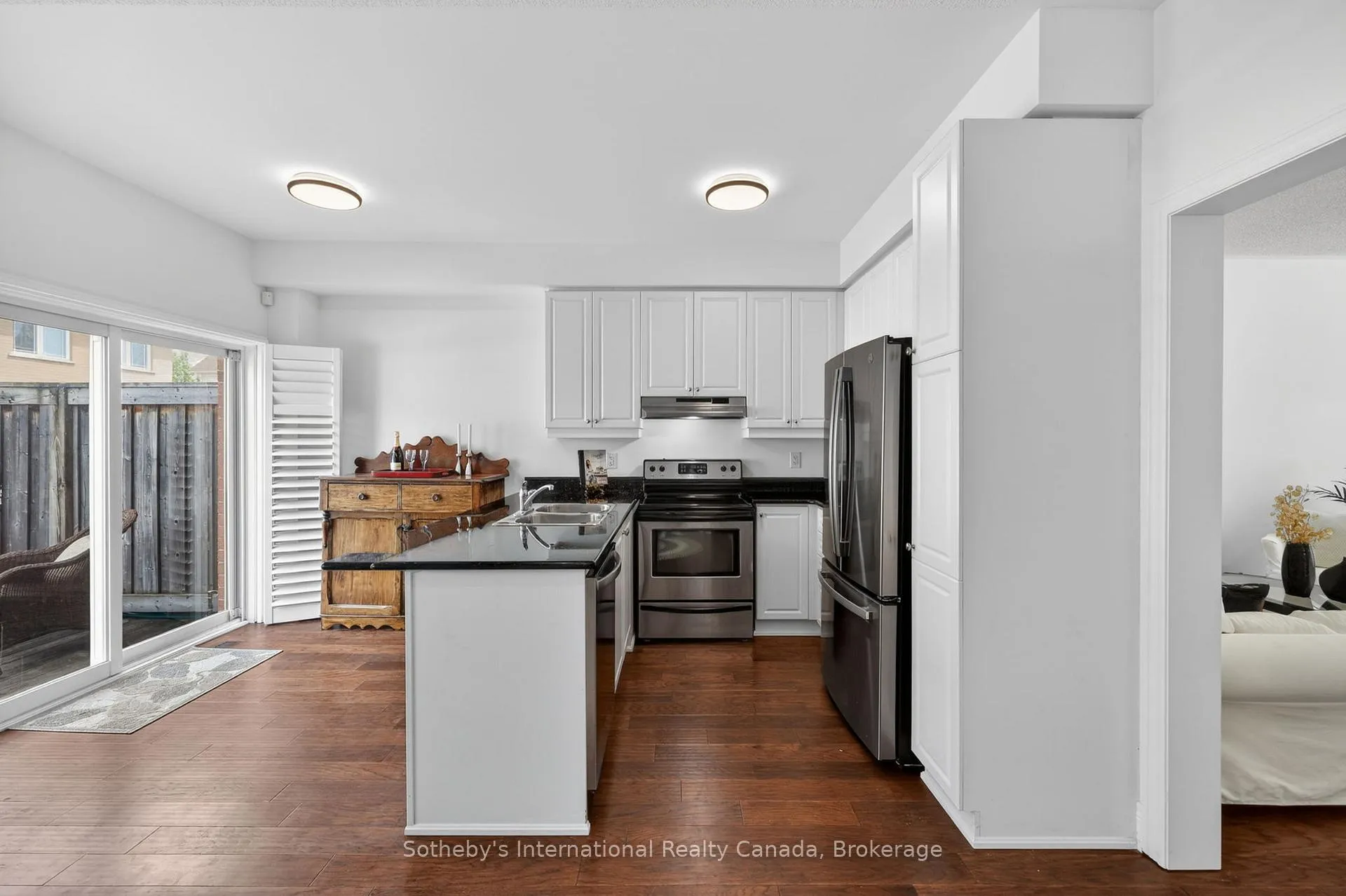 Photo 15 of 25 North Maple Street, Collingwood — HOMEH