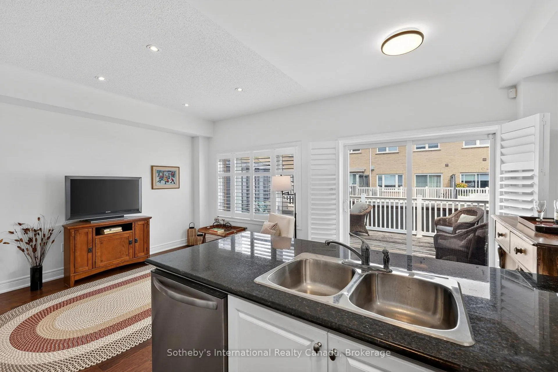 Photo 16 of 25 North Maple Street, Collingwood — HOMEH