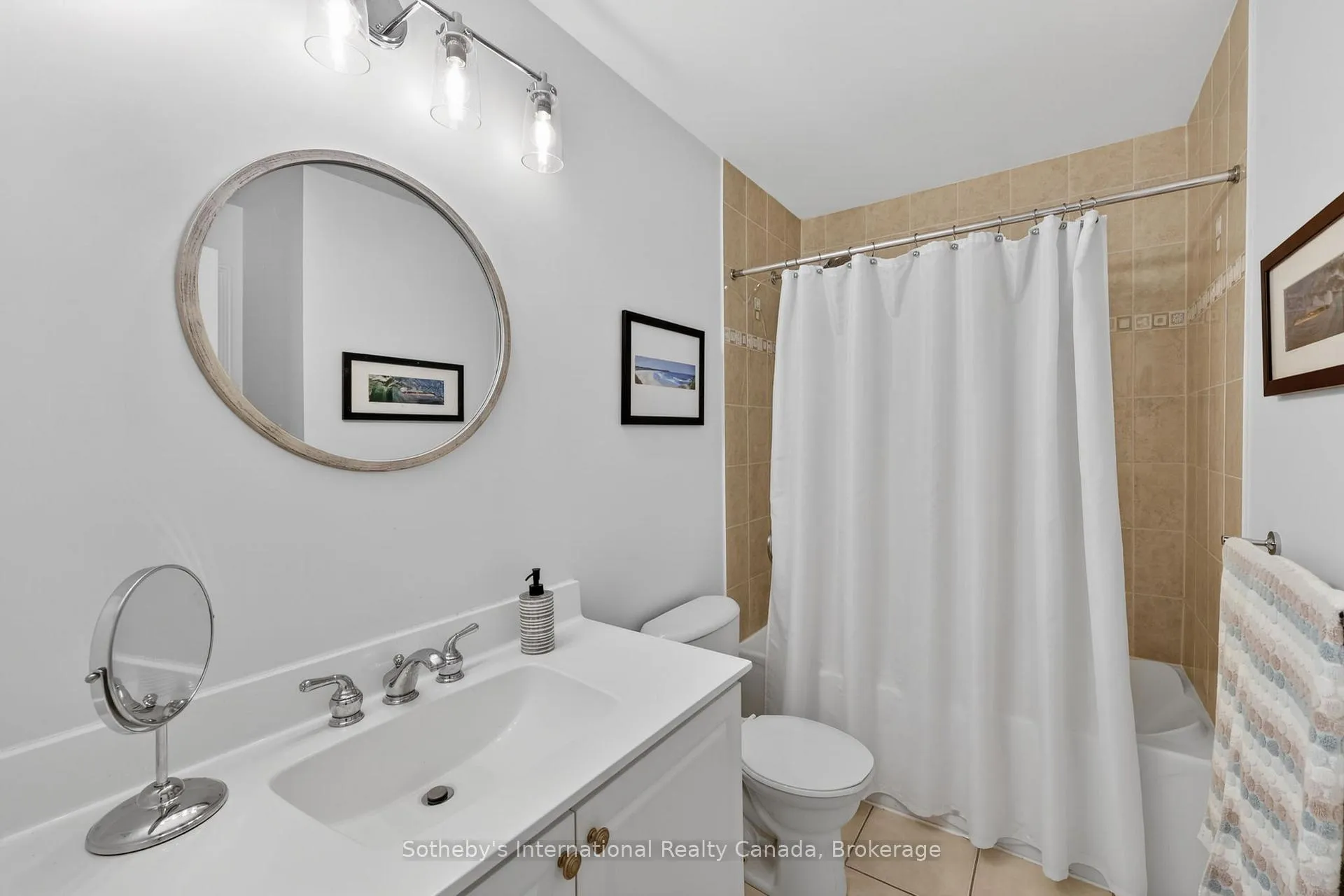 Photo 28 of 25 North Maple Street, Collingwood — HOMEH
