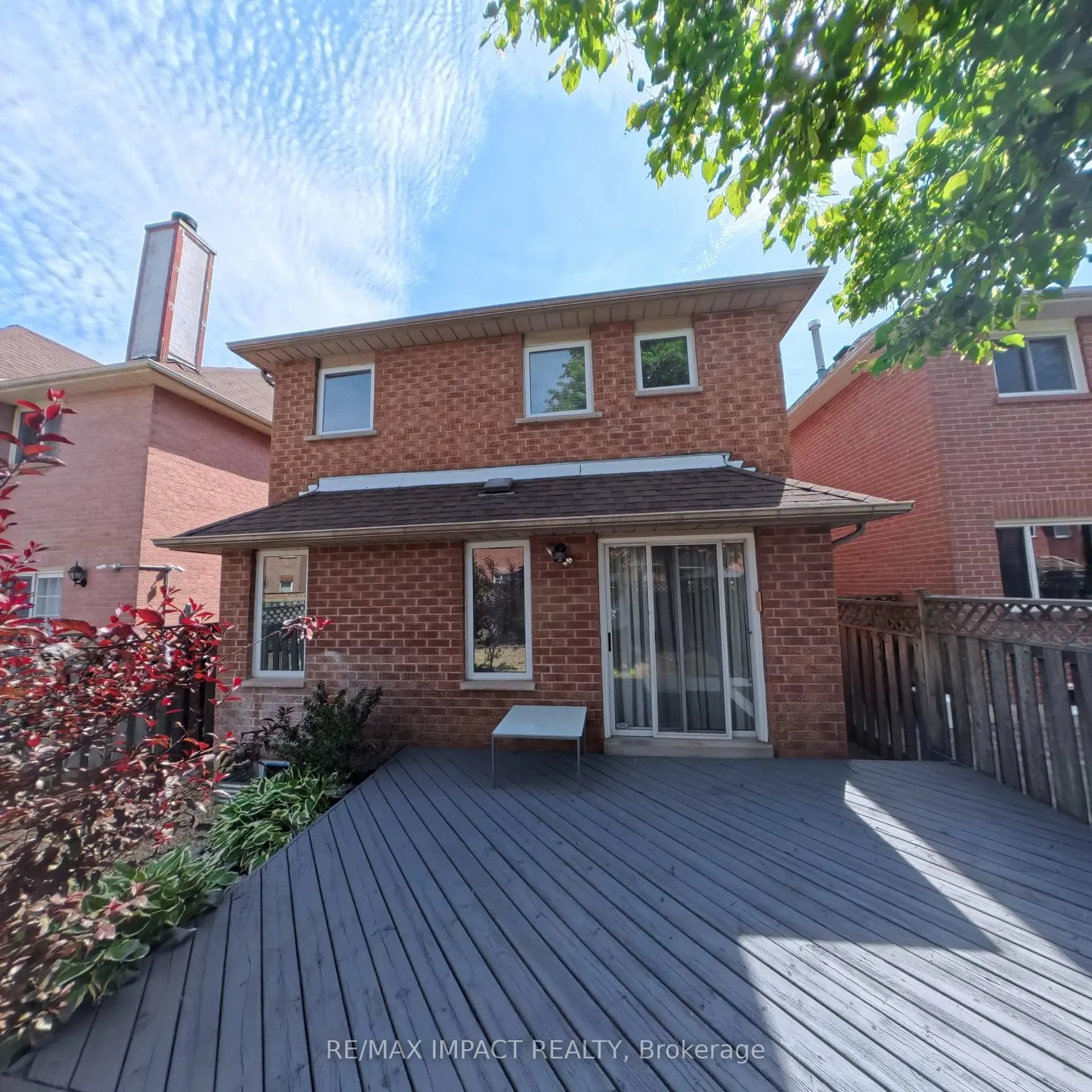 Photo 25 of 49 Hood Crescent, Brampton, Fletcher's West — HOMEH