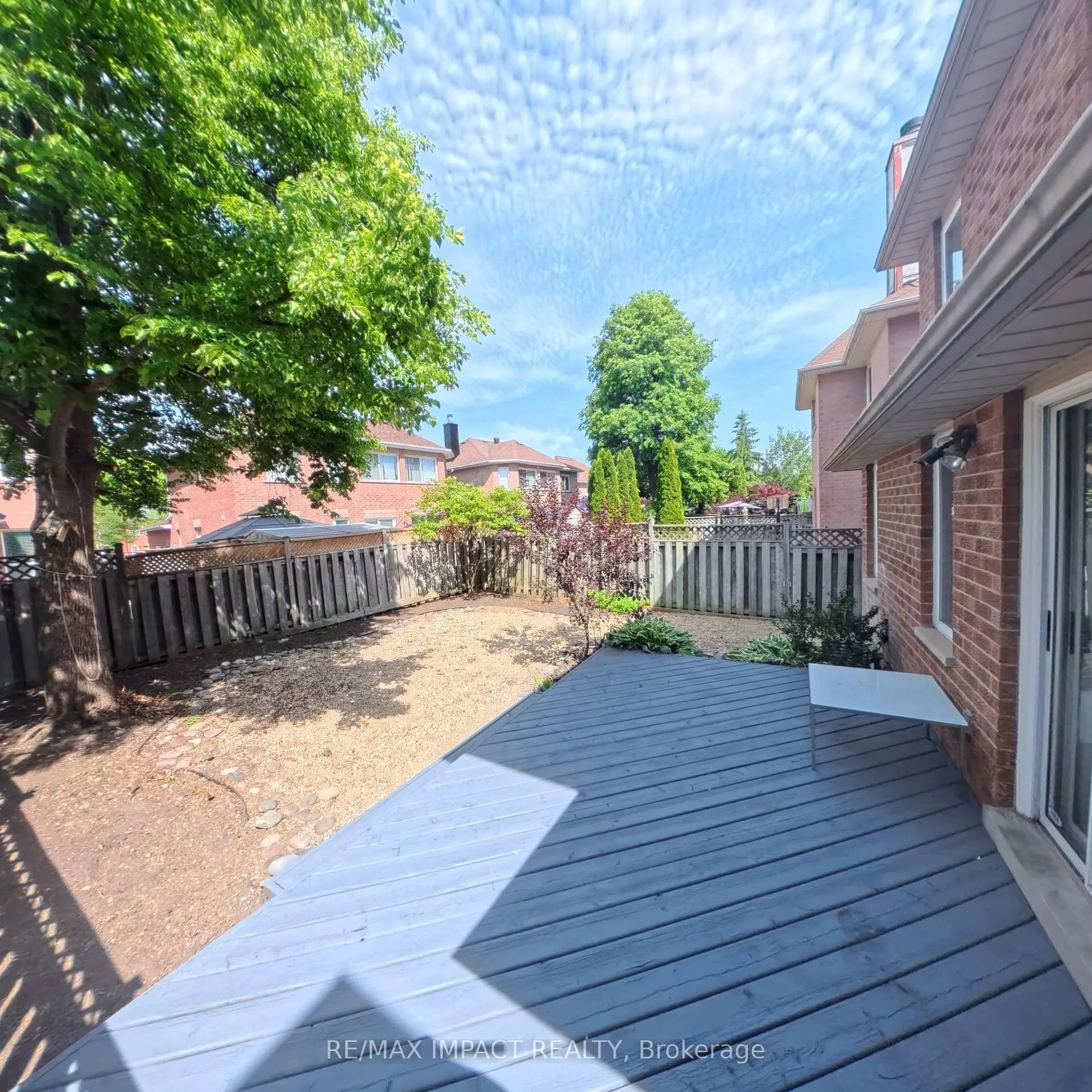 Photo 26 of 49 Hood Crescent, Brampton, Fletcher's West — HOMEH