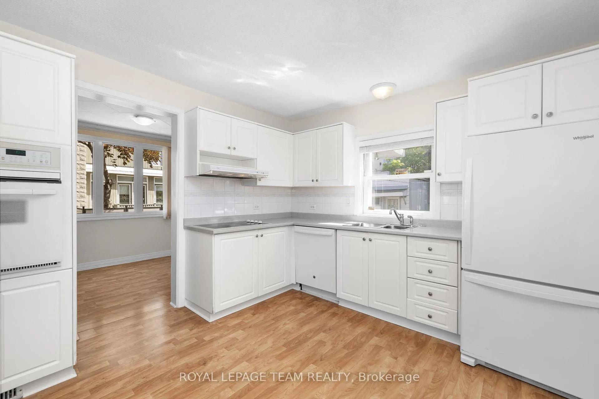 Photo 9 of 35 Springfield Road, Ottawa, Lindenlea — HOMEH