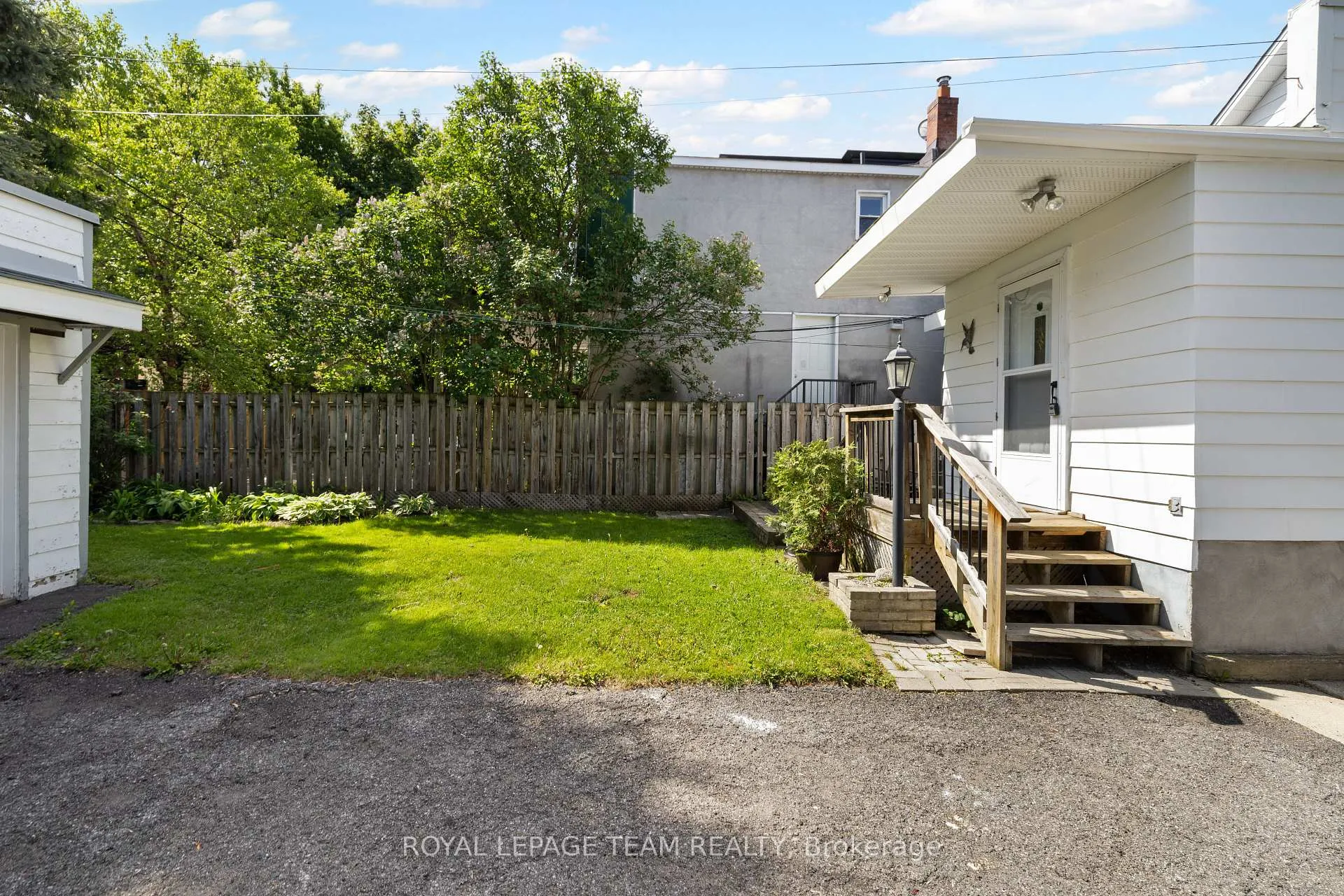 Photo 20 of 35 Springfield Road, Ottawa, Lindenlea — HOMEH