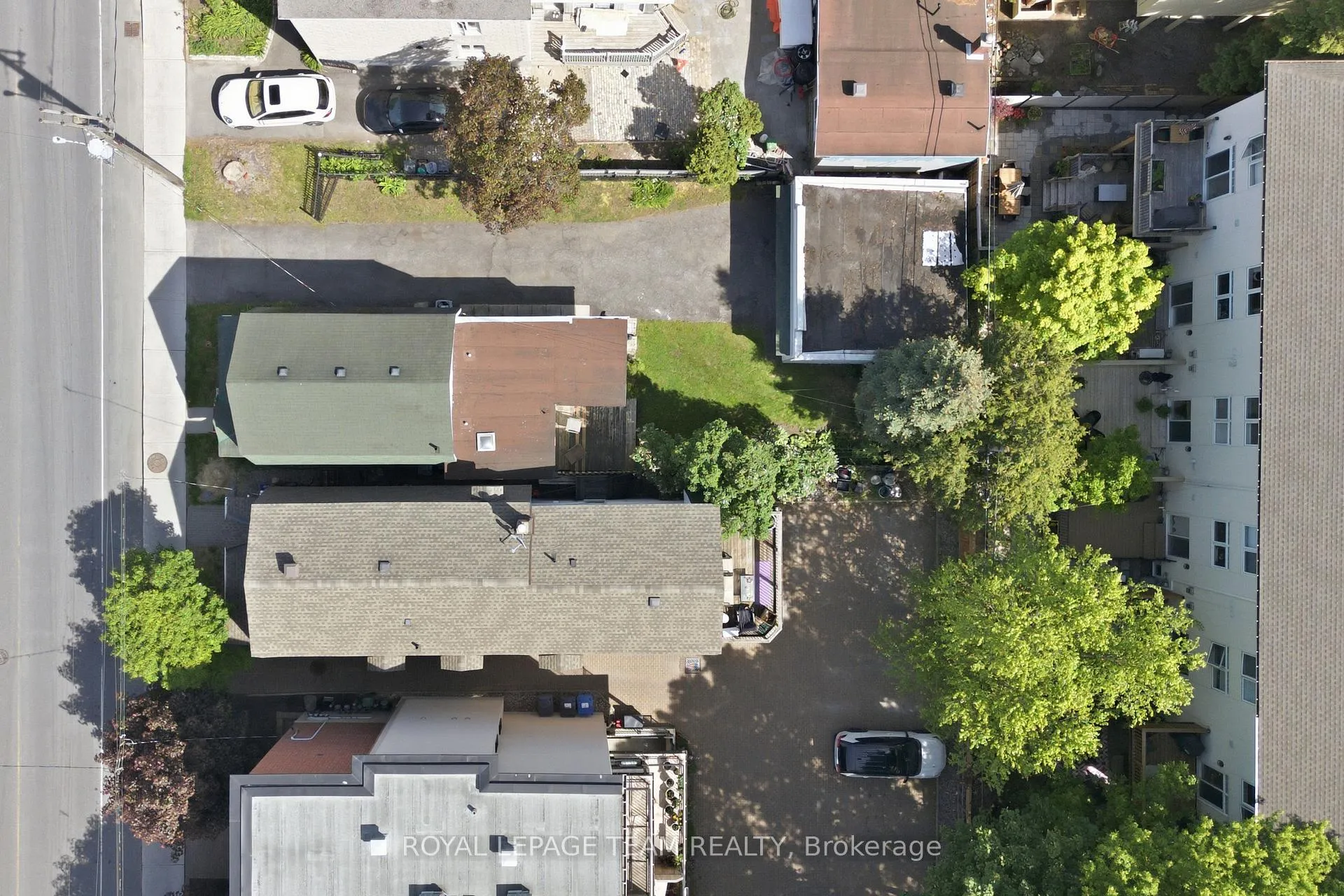 Photo 24 of 35 Springfield Road, Ottawa, Lindenlea — HOMEH