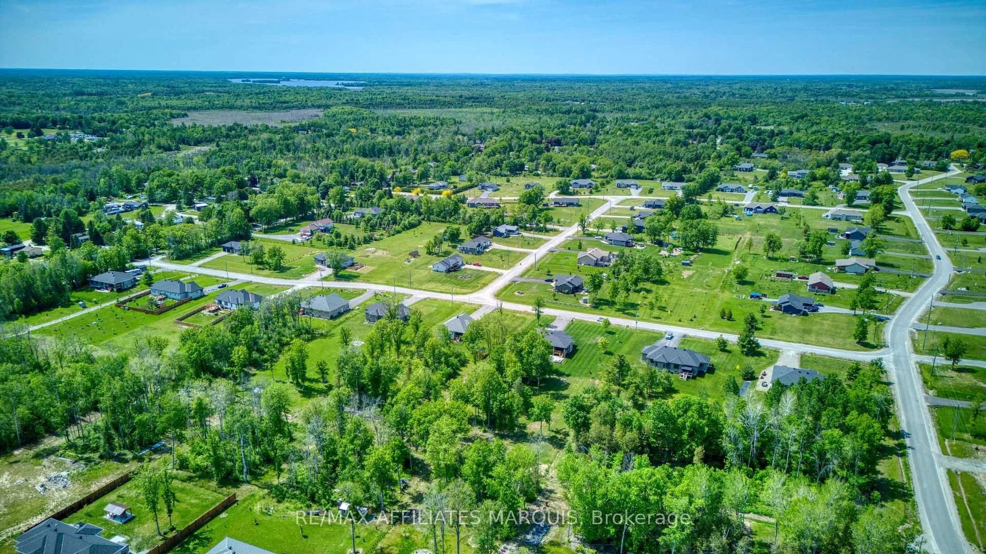 Photo 39 of 27 Diane Drive, Rideau Lakes, Rideau Lakes (South Elmsley) Twp — HOMEH