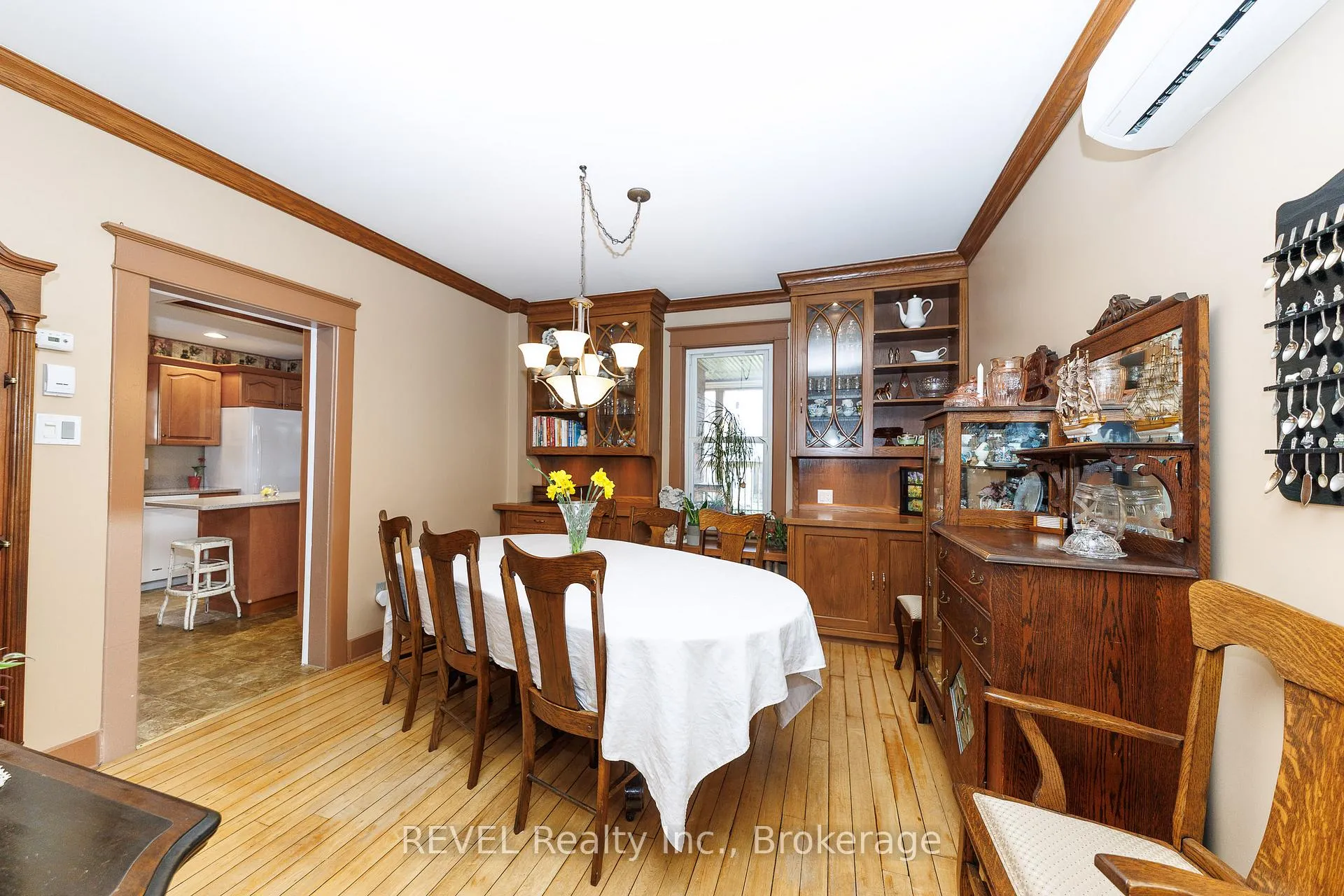 Photo 13 of 218 Kent Street, Port Colborne, Sugarloaf — HOMEH