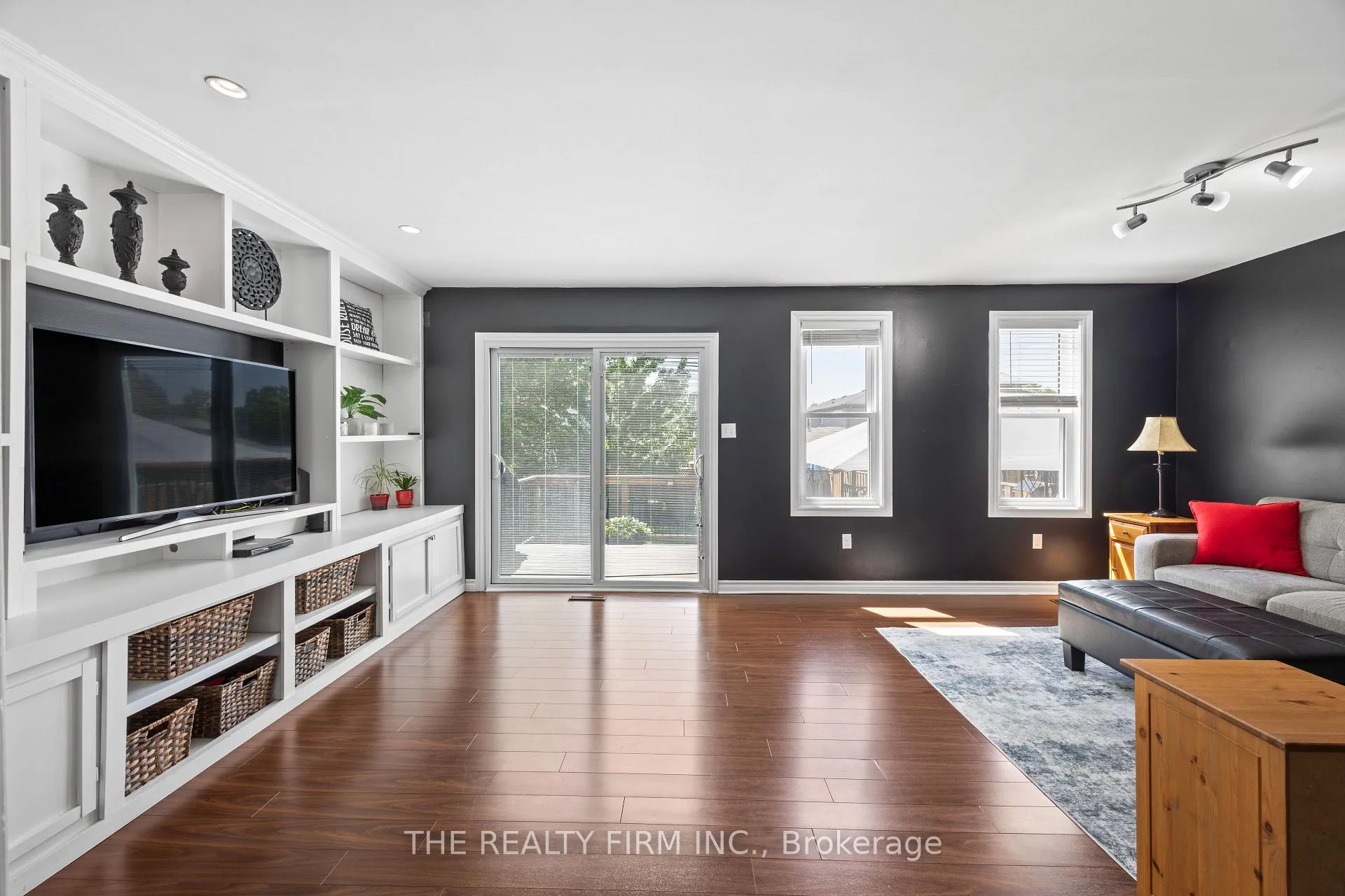 Photo 14 of 1429 Aspenridge Crescent, London, East A — HOMEH