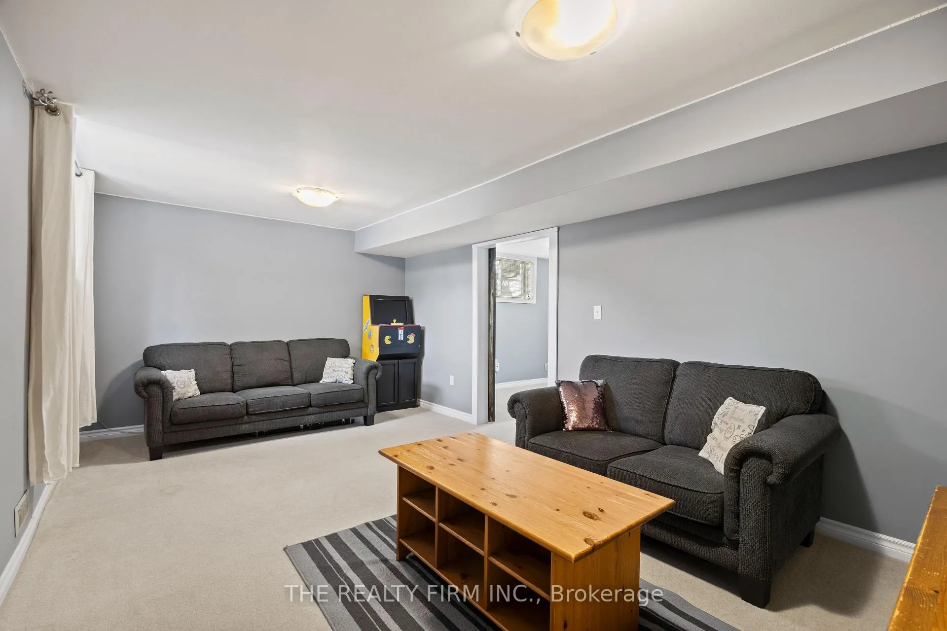 Photo 36 of 1429 Aspenridge Crescent, London, East A — HOMEH