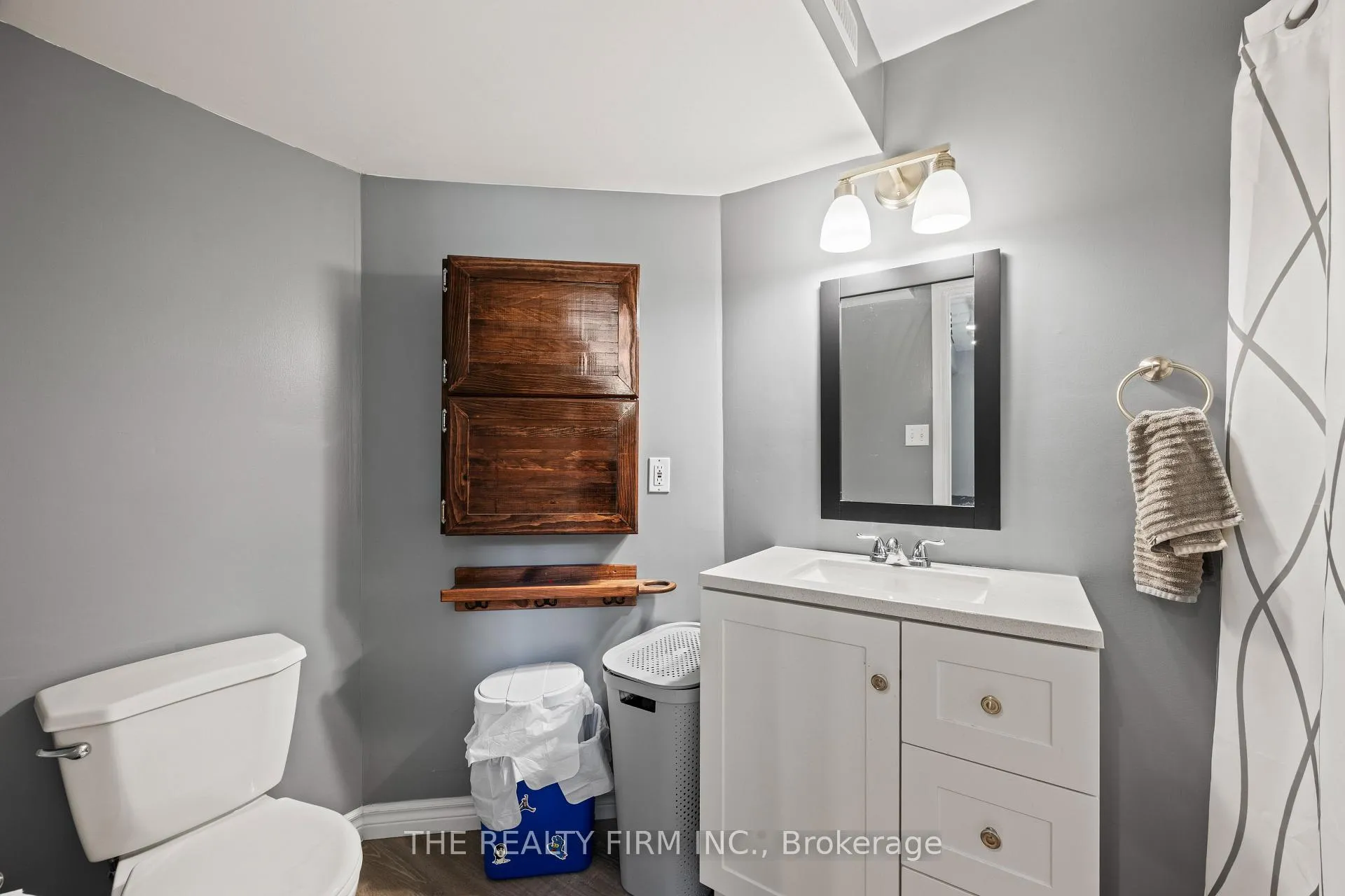 Photo 38 of 1429 Aspenridge Crescent, London, East A — HOMEH