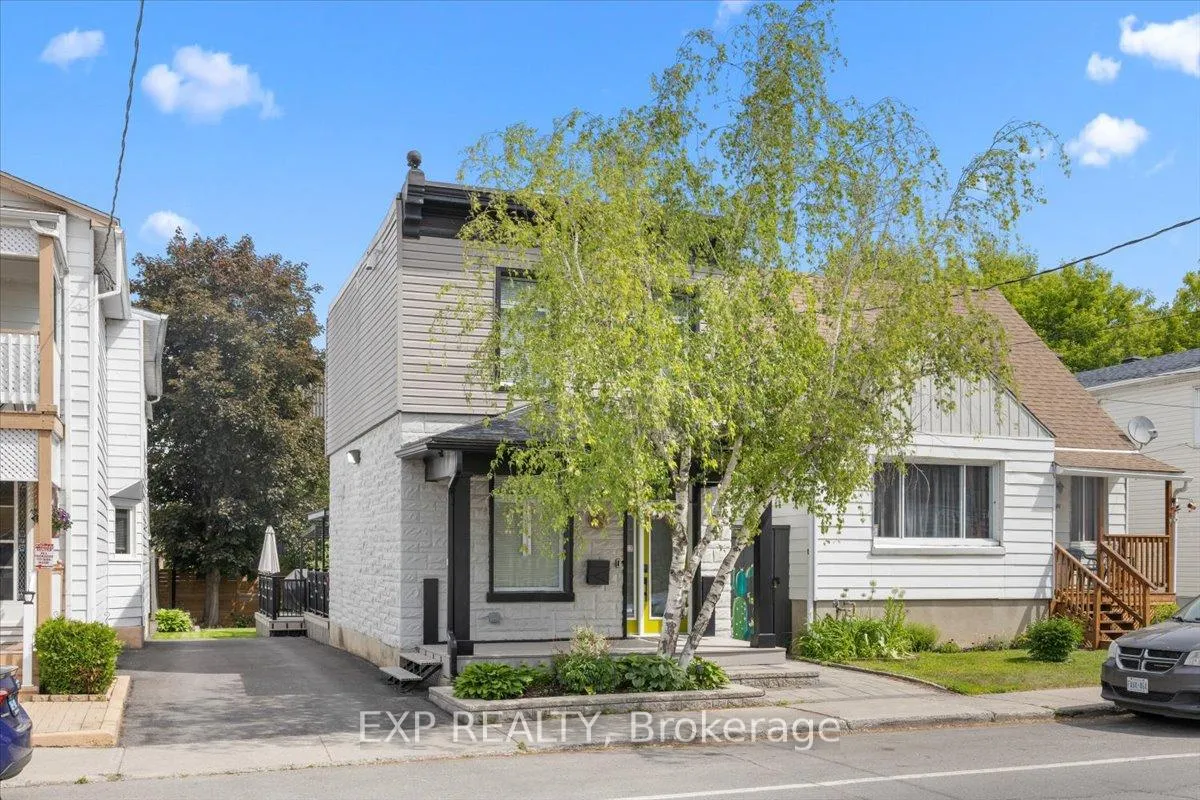 Front of 185 Deschamps Avenue