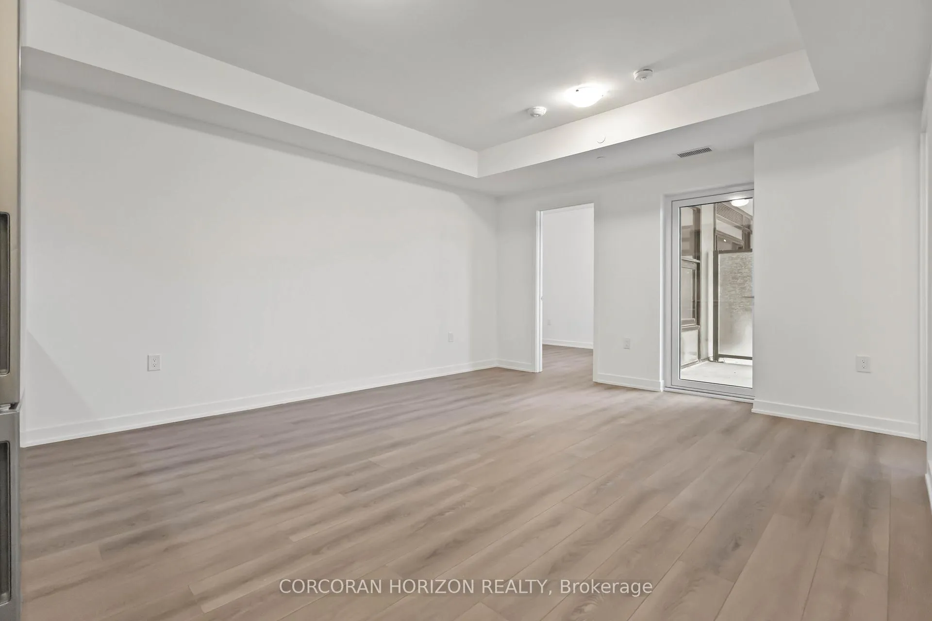 Photo 6 of Unit 1001, 7437 Kingston Road, Scarborough, Rouge — HOMEH