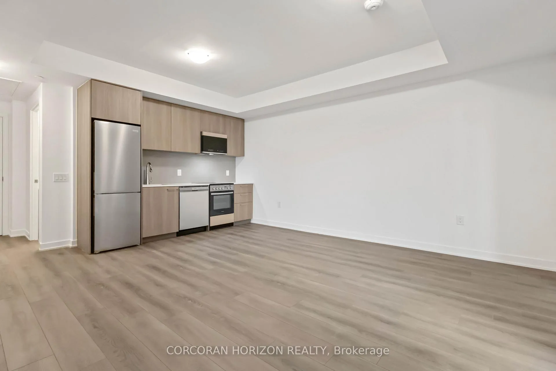Photo 7 of Unit 1001, 7437 Kingston Road, Scarborough, Rouge — HOMEH