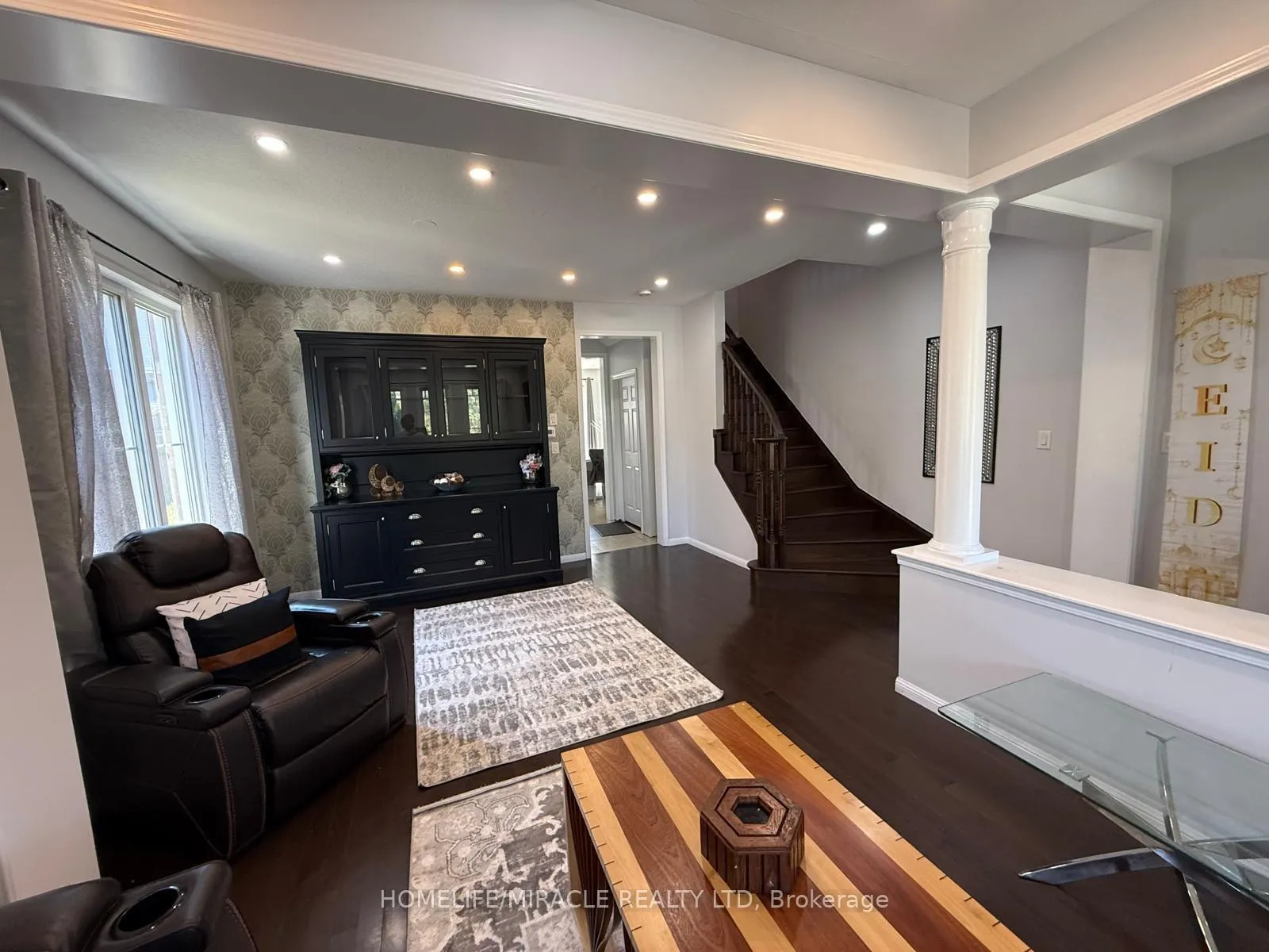 Photo 4 of 23 Dalton Drive, Cambridge, Silver Heights — HOMEH