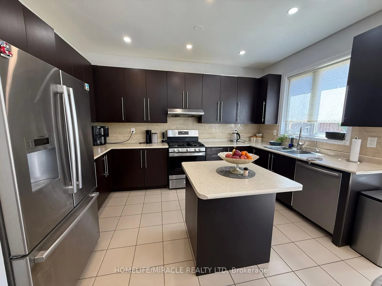 Photo 6 of 23 Dalton Drive, Cambridge, Silver Heights — HOMEH