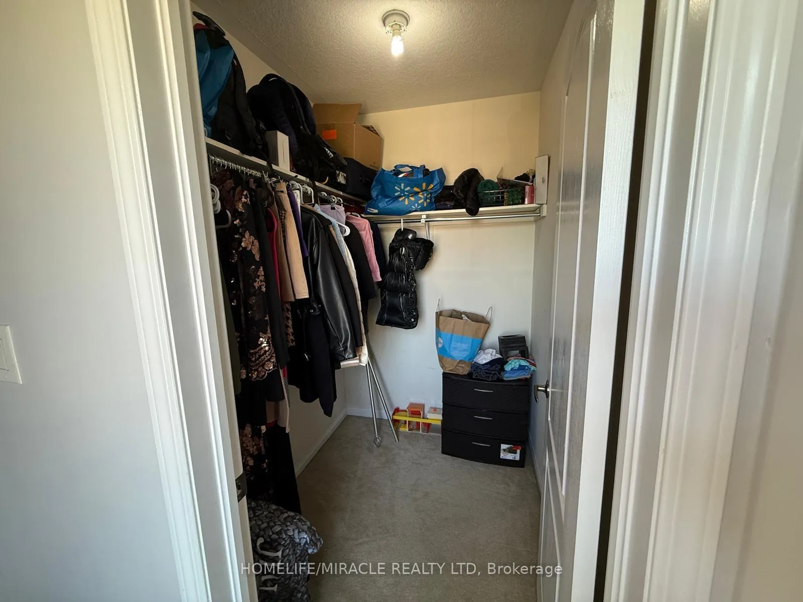 Photo 14 of 23 Dalton Drive, Cambridge, Silver Heights — HOMEH