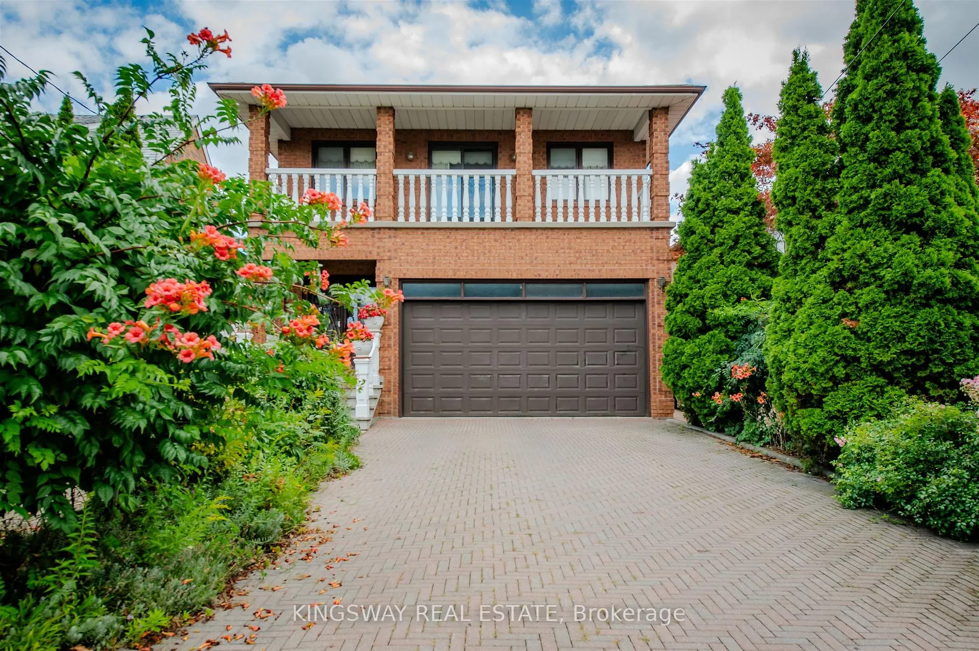 Photo of 27 Mulholland Avenue